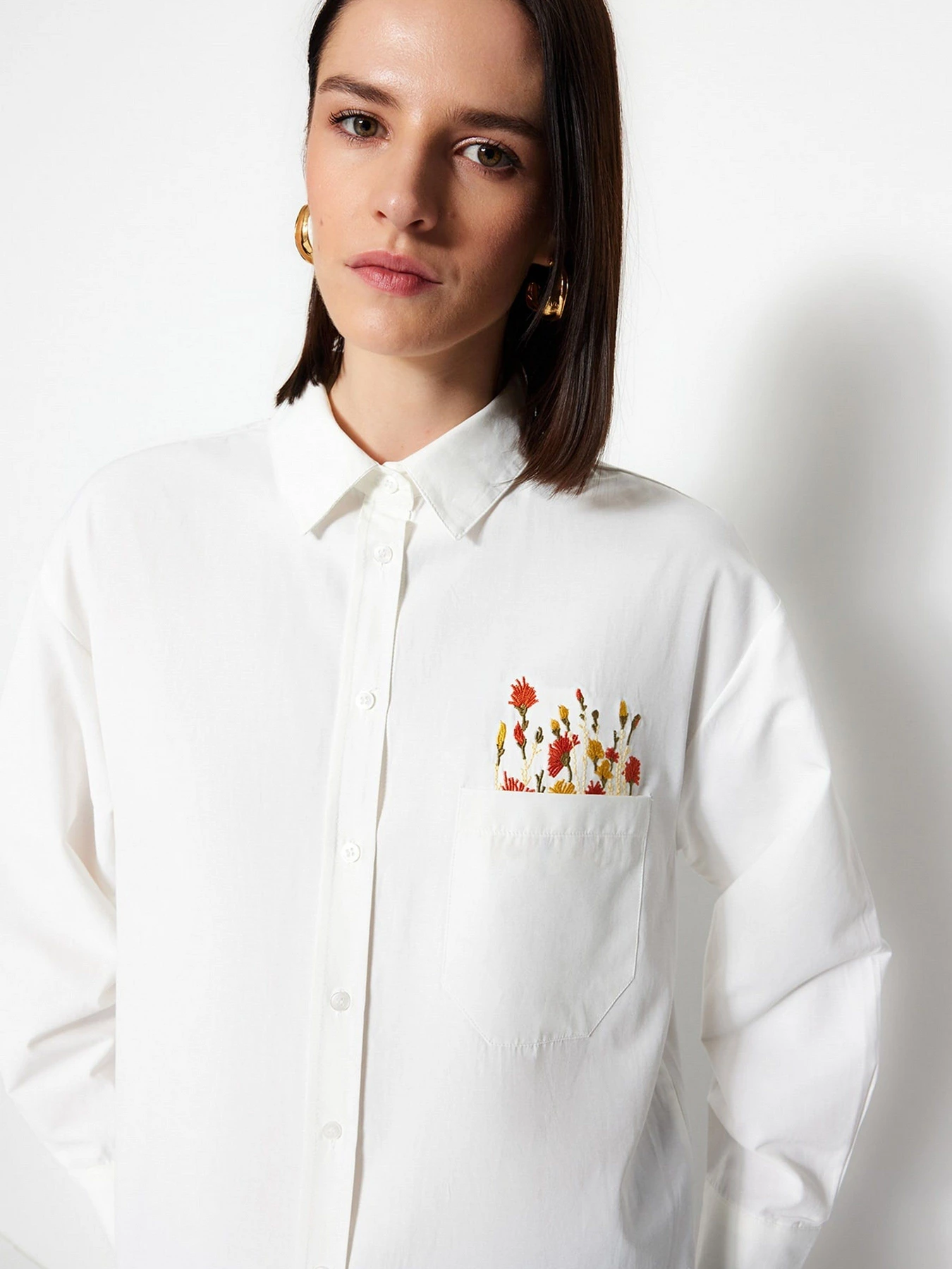 Рубашки Trendyol модель TCTSS23TG00009/Ekru Фото