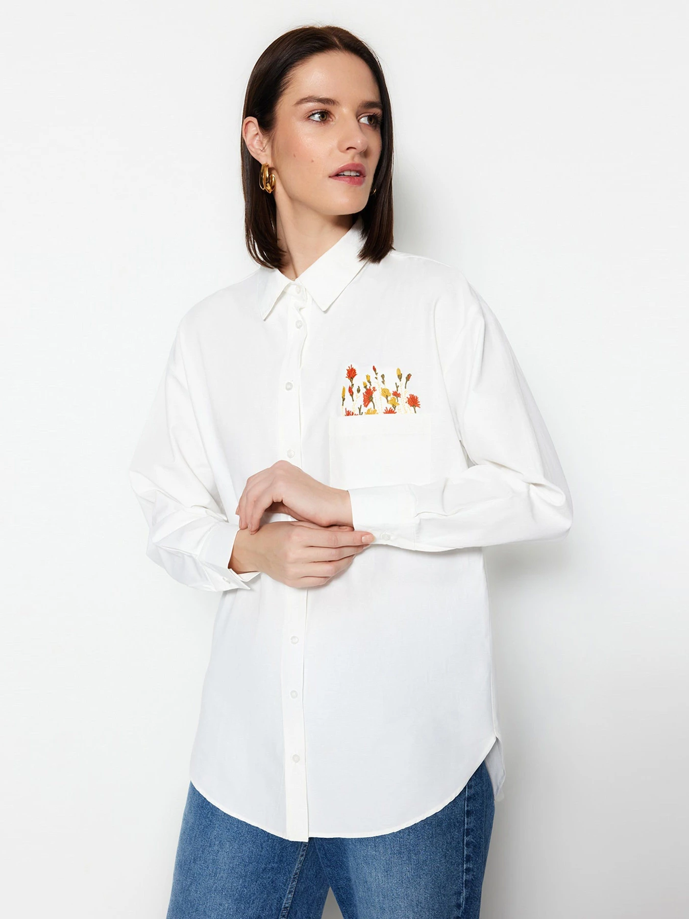 Рубашки Trendyol модель TCTSS23TG00009/Ekru Фото