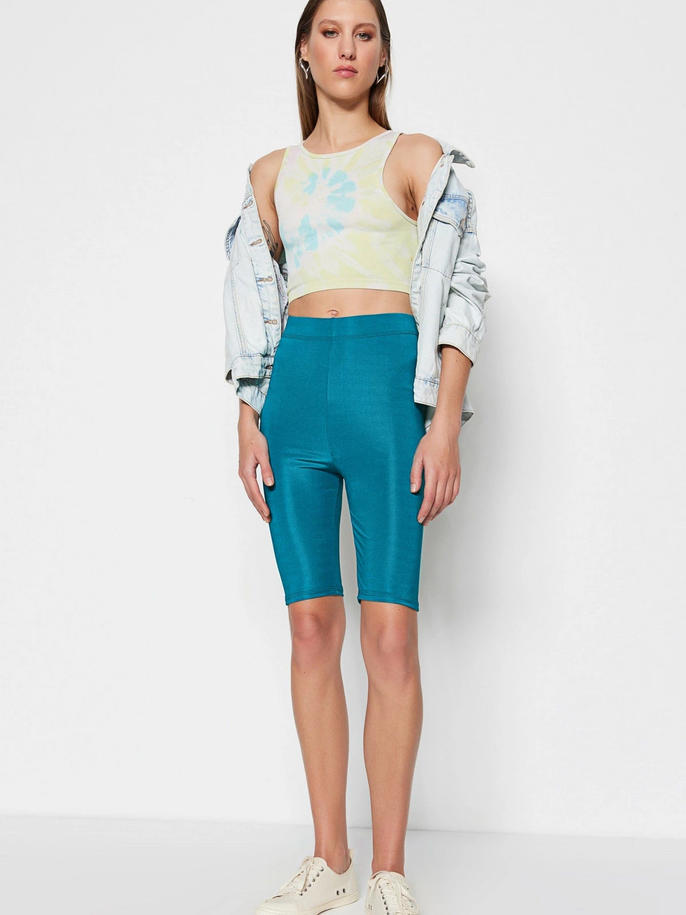 Шорты Trendyol модель TWOSS19YN0151/Petrol Фото