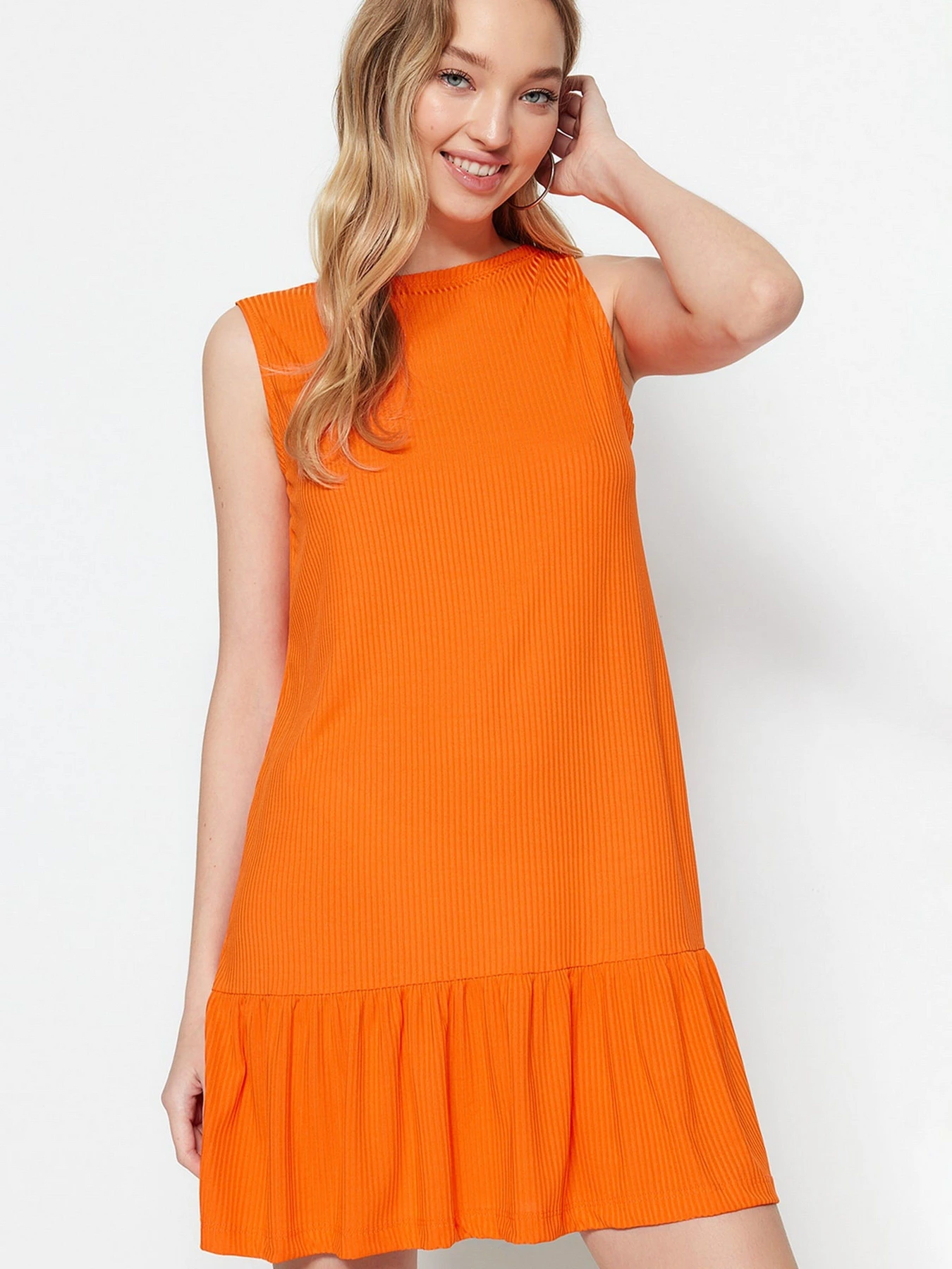 Платья Trendyol модель TWOSS22EL0794/Turuncu Платья Trendyol модель TWOSS22EL0794/Turuncu Фото