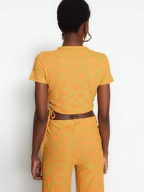 Футболки и поло Trendyol модель TWOSS23BZ00807/Turuncu Фото