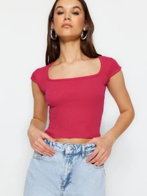 Футболки і поло Trendyol модель TWOSS23BZ00950/Fusya Фото