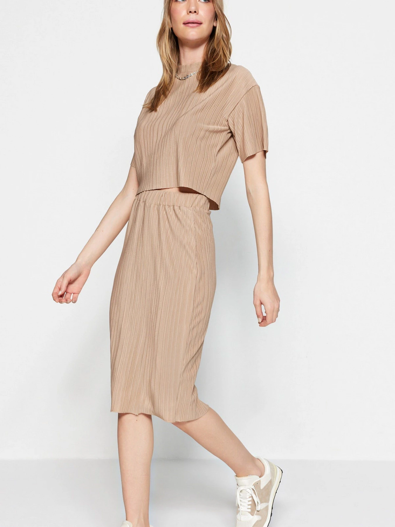Юбки Trendyol модель TWOSS23ET00099/Vizon Юбки Trendyol модель TWOSS23ET00099/Vizon Фото