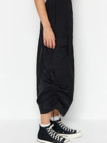 Юбки Trendyol модель TWOSS23ET00360/Siyah Фото