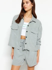 Куртки и дубленки Trendyol модель TWOSS23GO00428/Mint Фото