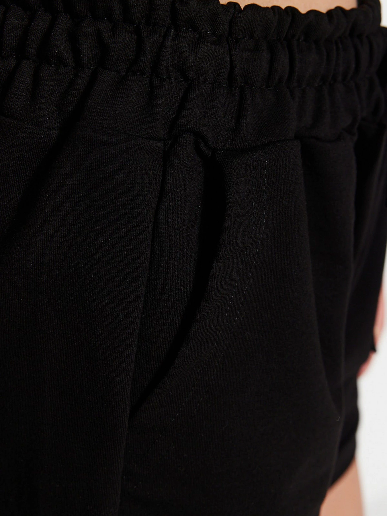 Шорты Trendyol модель TWOSS23SR00139/Siyah Фото