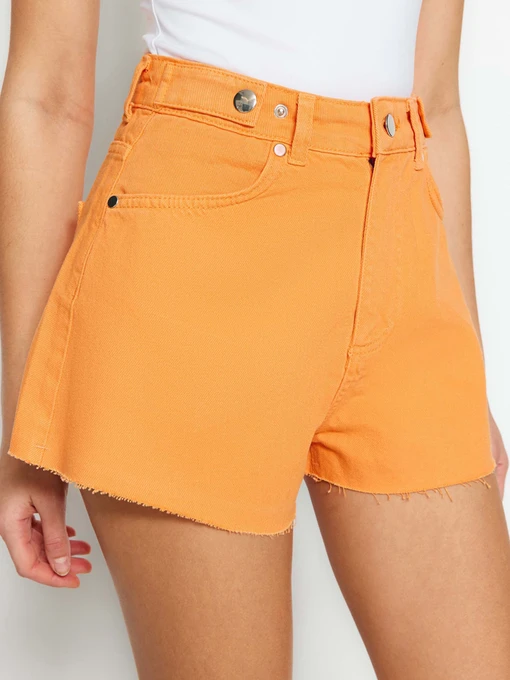 Шорты Trendyol модель TWOSS23SR00289/Turuncu Фото
