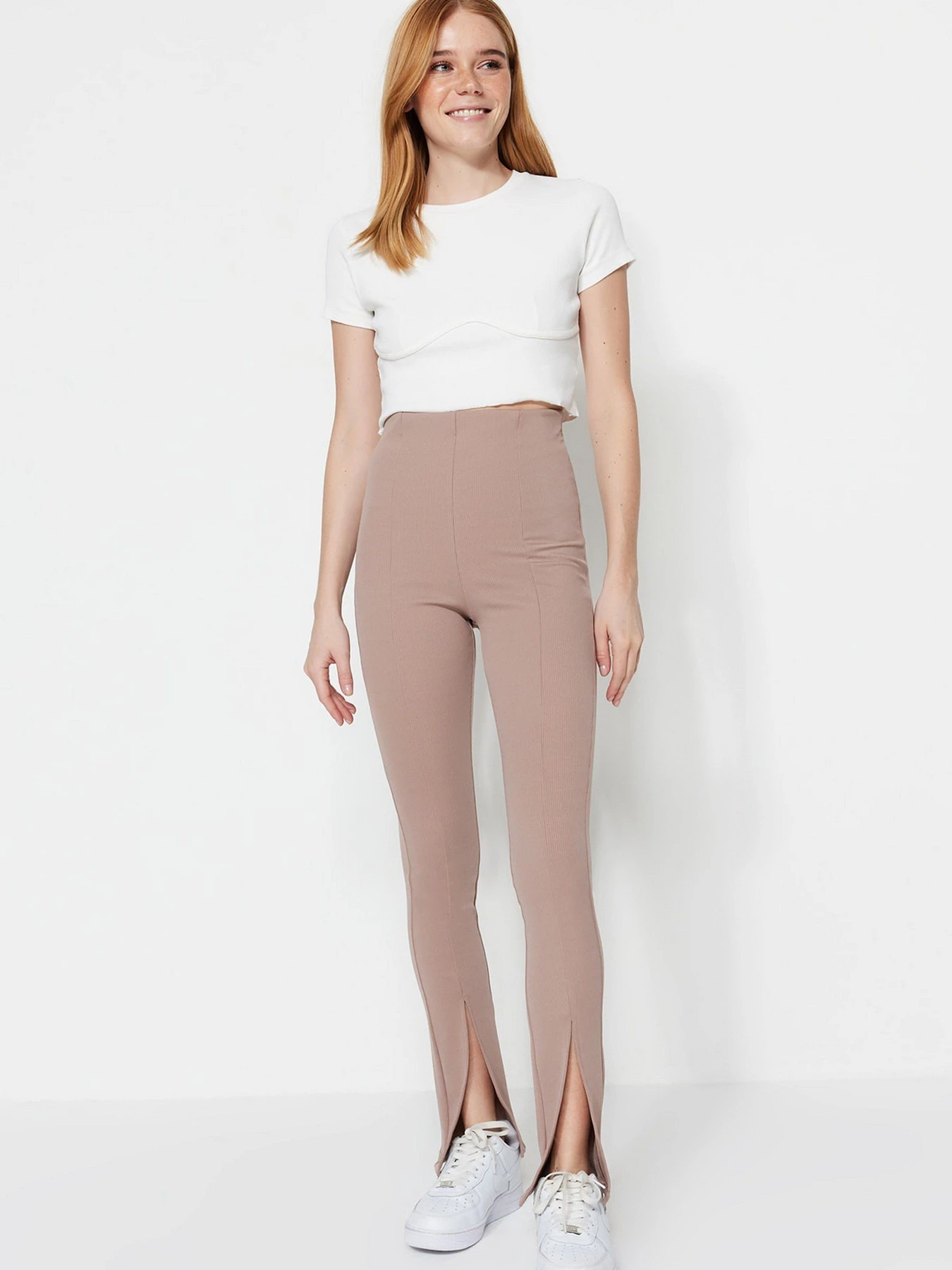 Брюки Trendyol модель TWOSS23TA00017/Vizon Фото