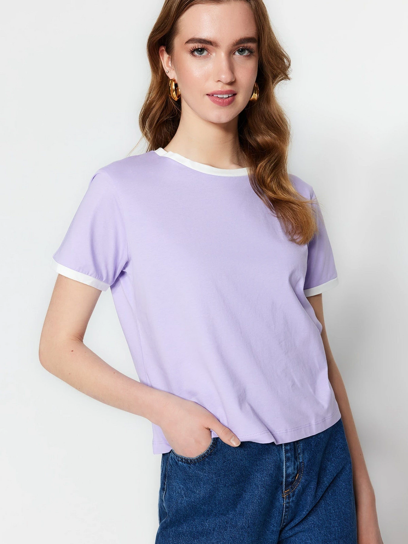 Футболки и поло Trendyol модель TWOSS23TS00224/Lila Футболки и поло Trendyol модель TWOSS23TS00224/Lila Фото