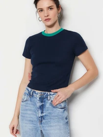 Футболки и поло Trendyol модель TWOSS23TS00230/Lacivert Фото