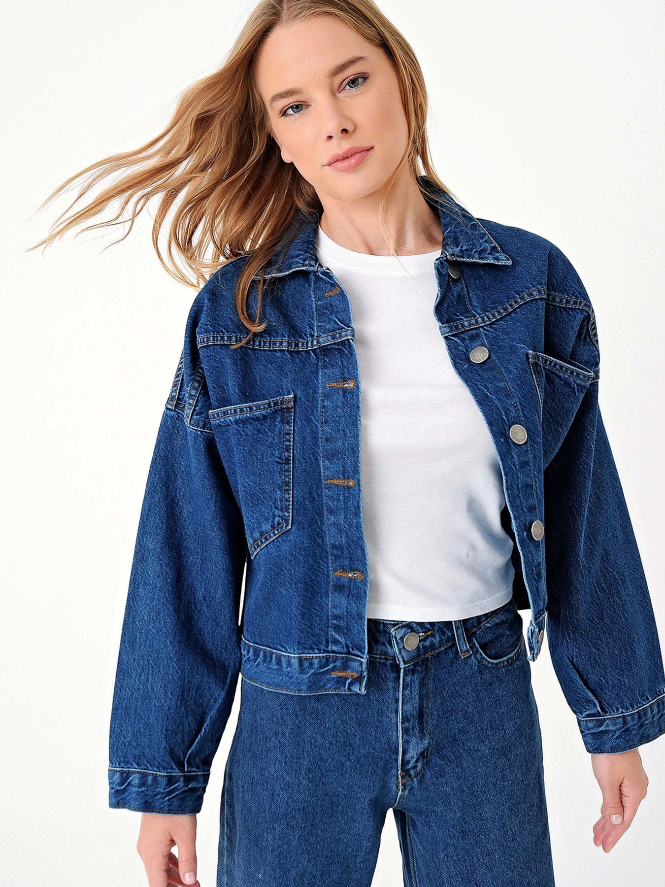 Куртки и дубленки Trend Alacati Stili модель ALC-X3631-RVDARK BLUE Куртки и дубленки Trend Alacati Stili модель ALC-X3631-RVDARK BLUE Фото