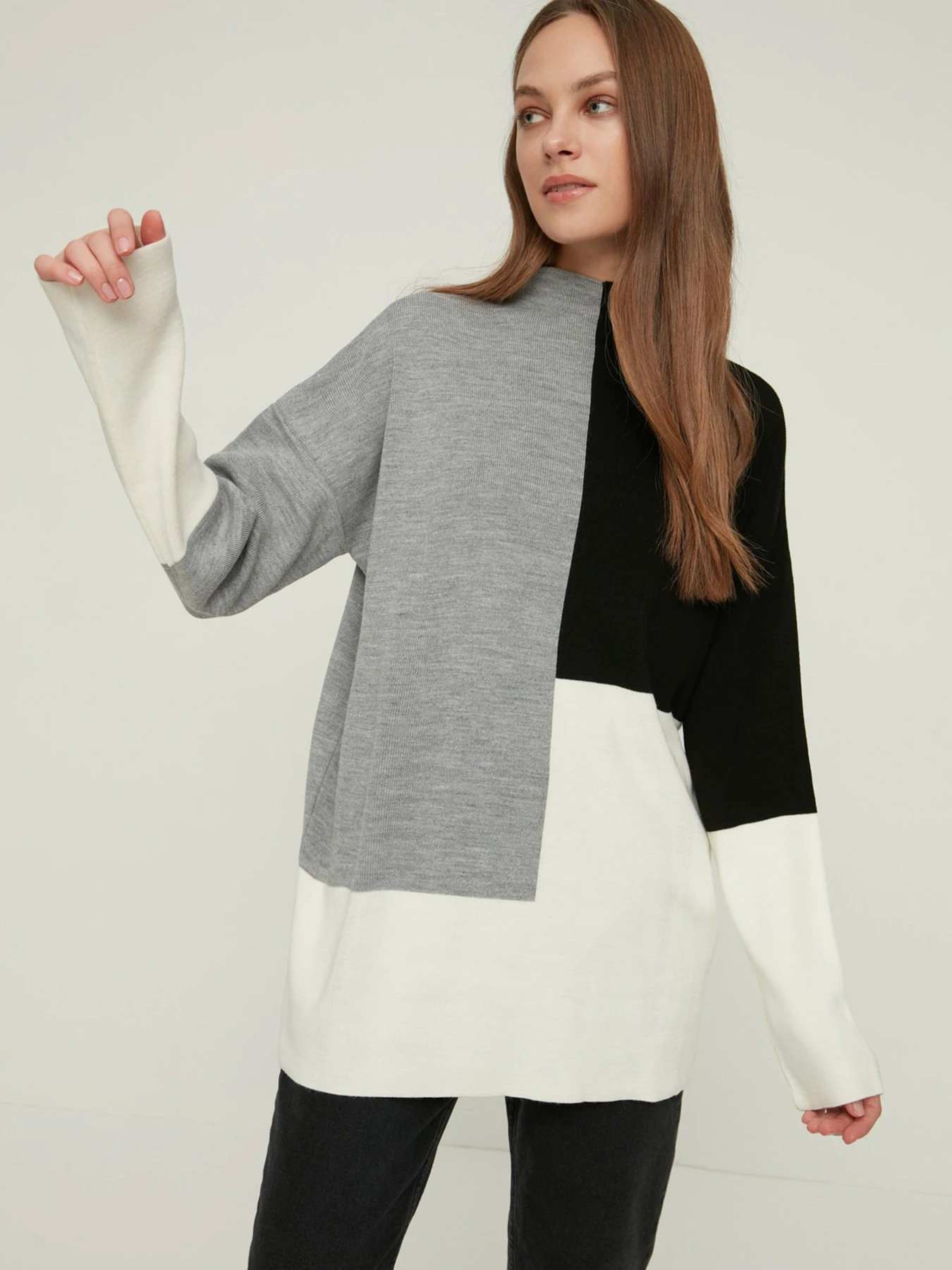 Свитры и кардиганы Trendyol Modest модель TCTAW22AK0054/Siyah Фото