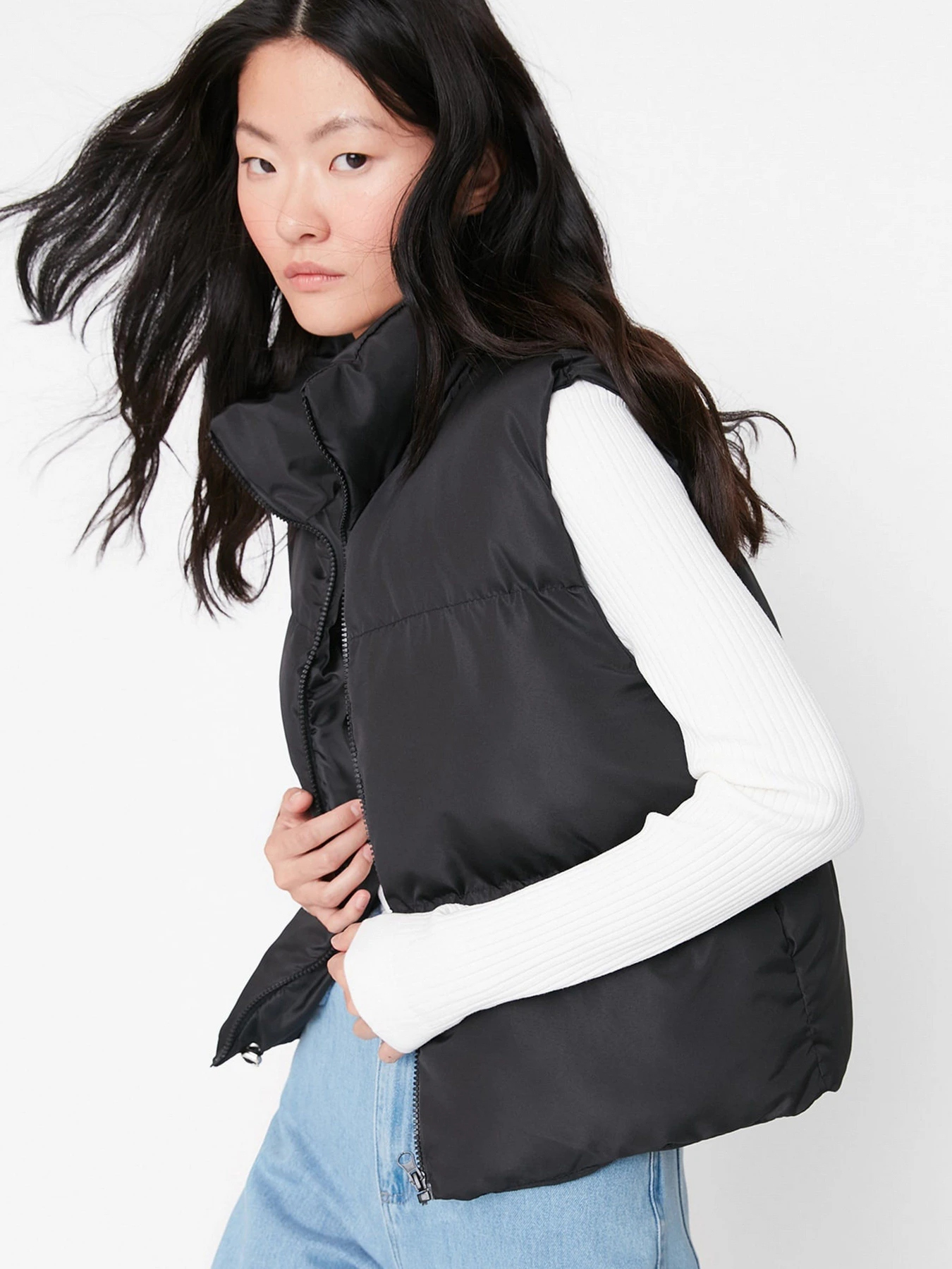 Куртки та дублянки Trendyol модель TWOAW23YE00059/Siyah Куртки та дублянки Trendyol модель TWOAW23YE00059/Siyah Фото