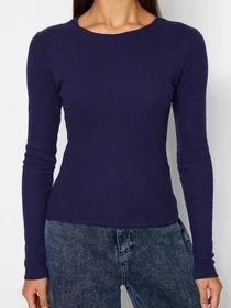 Худи и свитшоты Trendyol модель TWOAW24BZ00066/Lacivert Фото