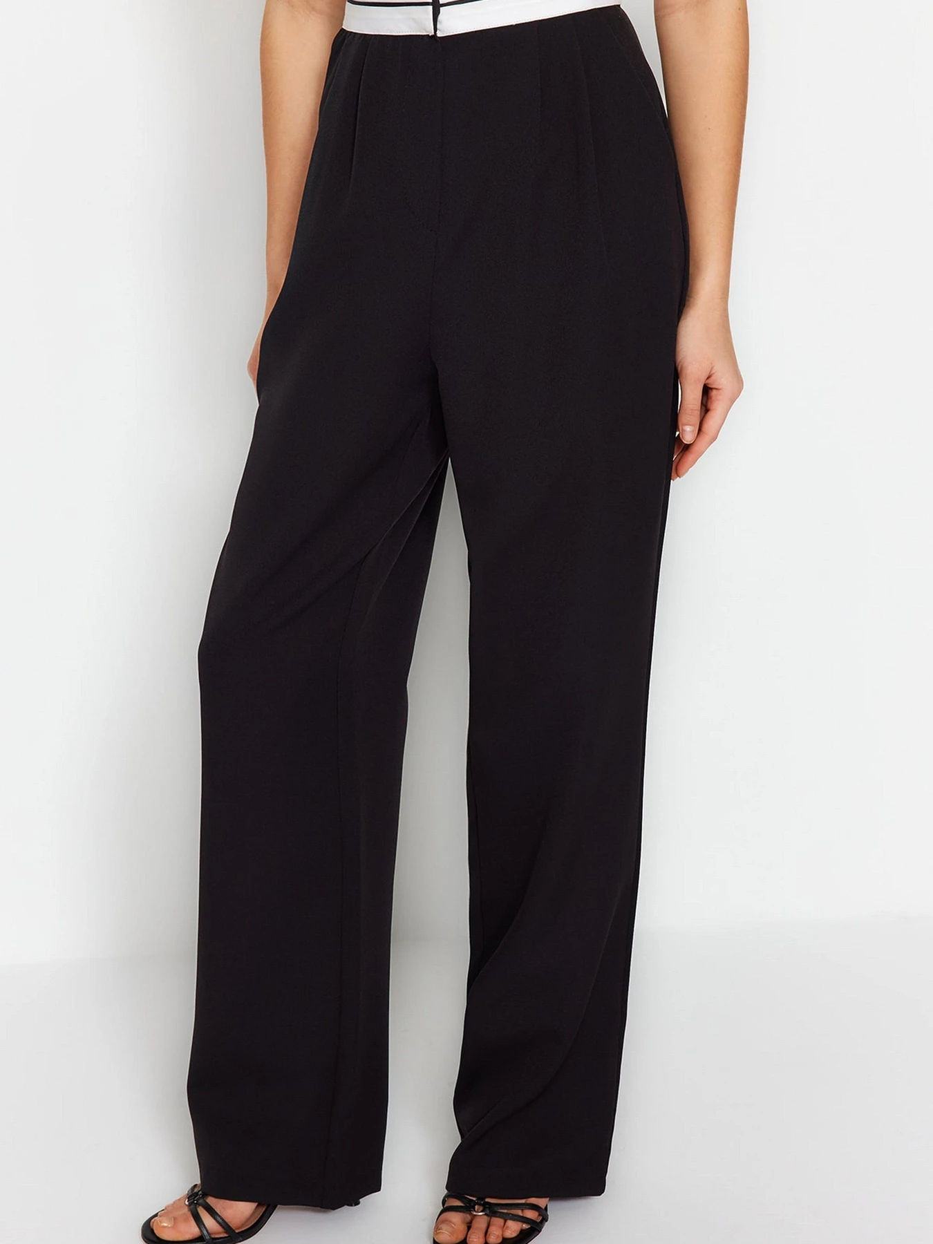 Брюки Trendyol модель TWOSS23PL00150/Siyah Фото