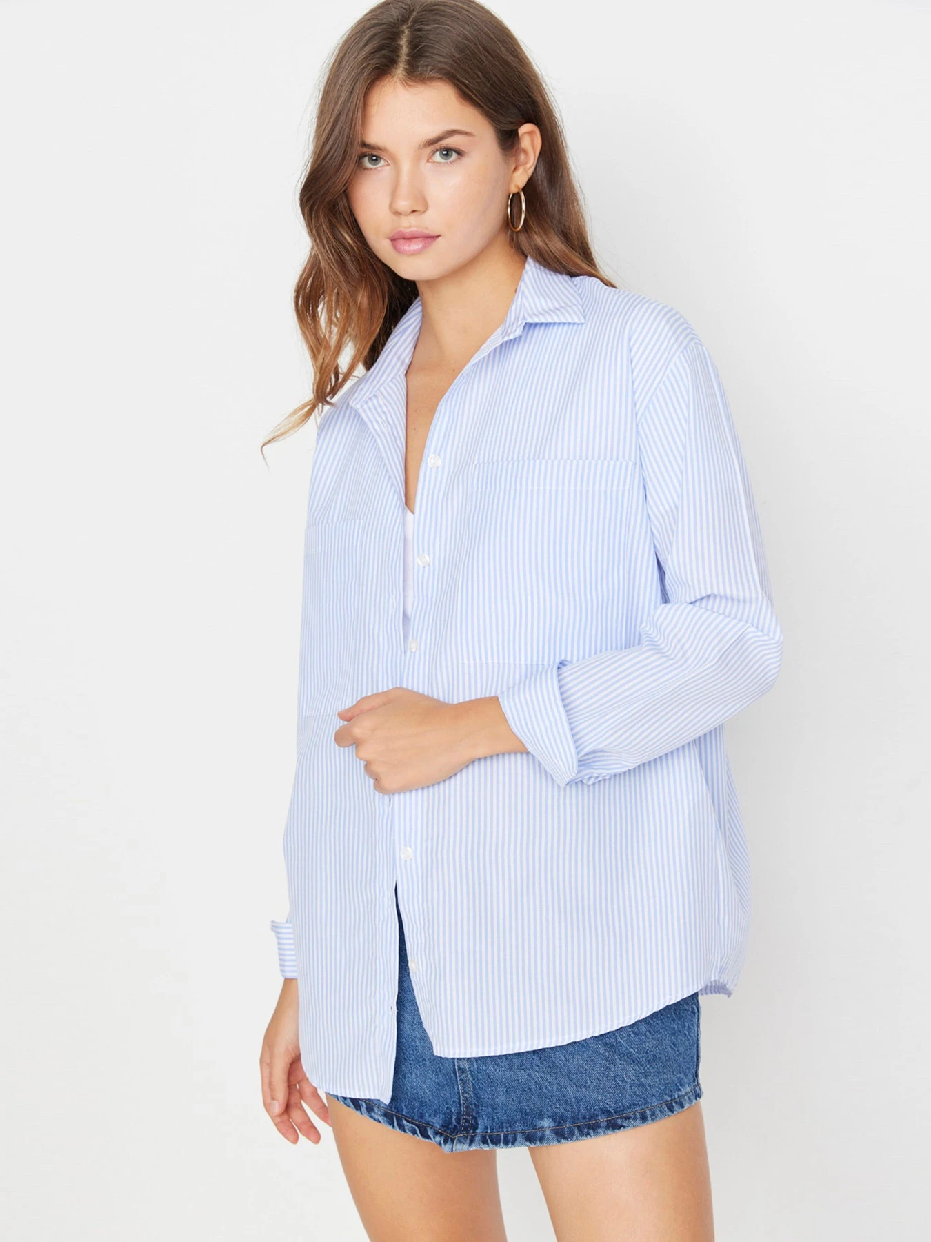 Рубашки Trendyol модель TWOAW23GO00359/Mavi Рубашки Trendyol модель TWOAW23GO00359/Mavi Фото