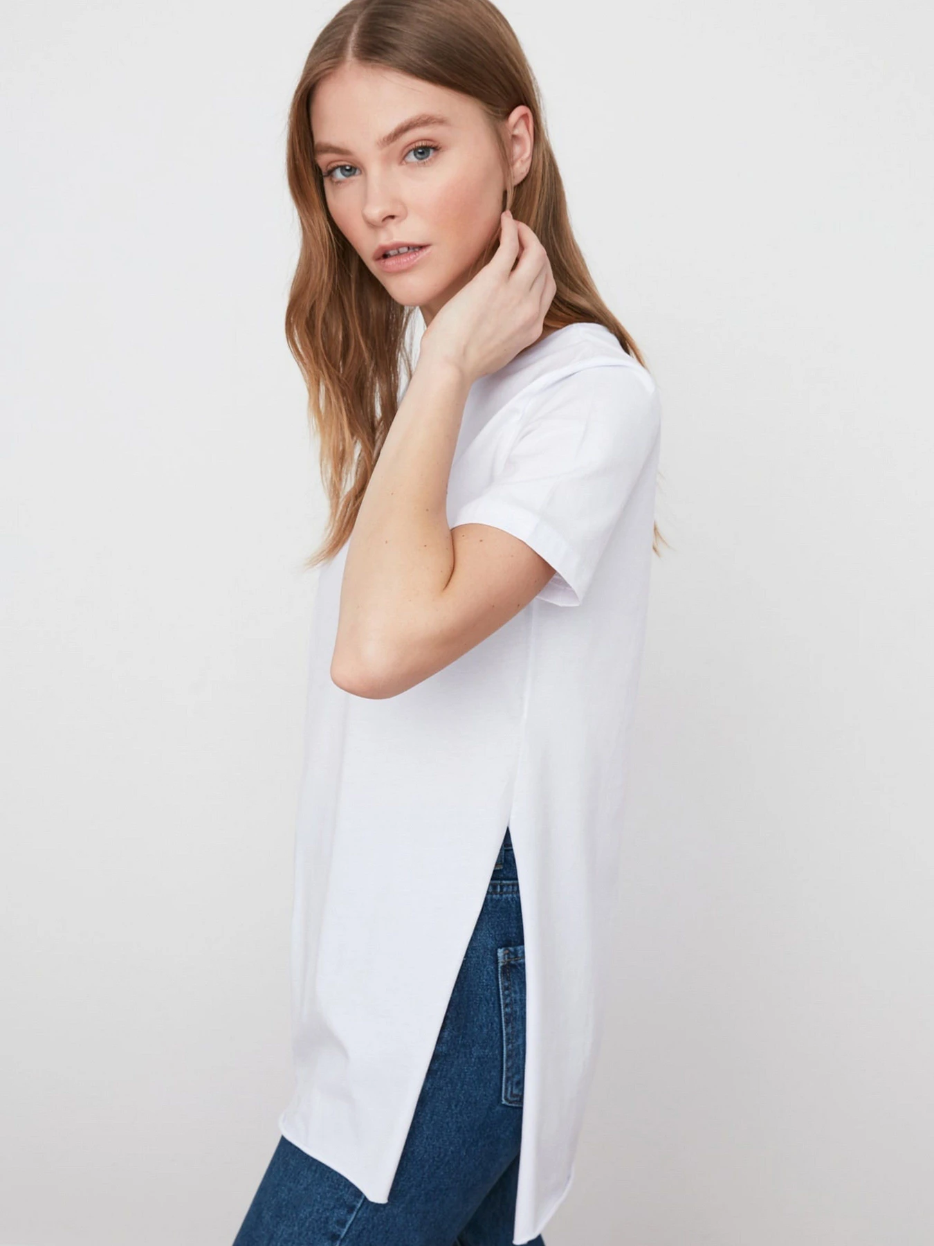 Футболки и поло Trendyol модель TWOSS20TS0829/Ekru Футболки и поло Trendyol модель TWOSS20TS0829/Ekru Фото