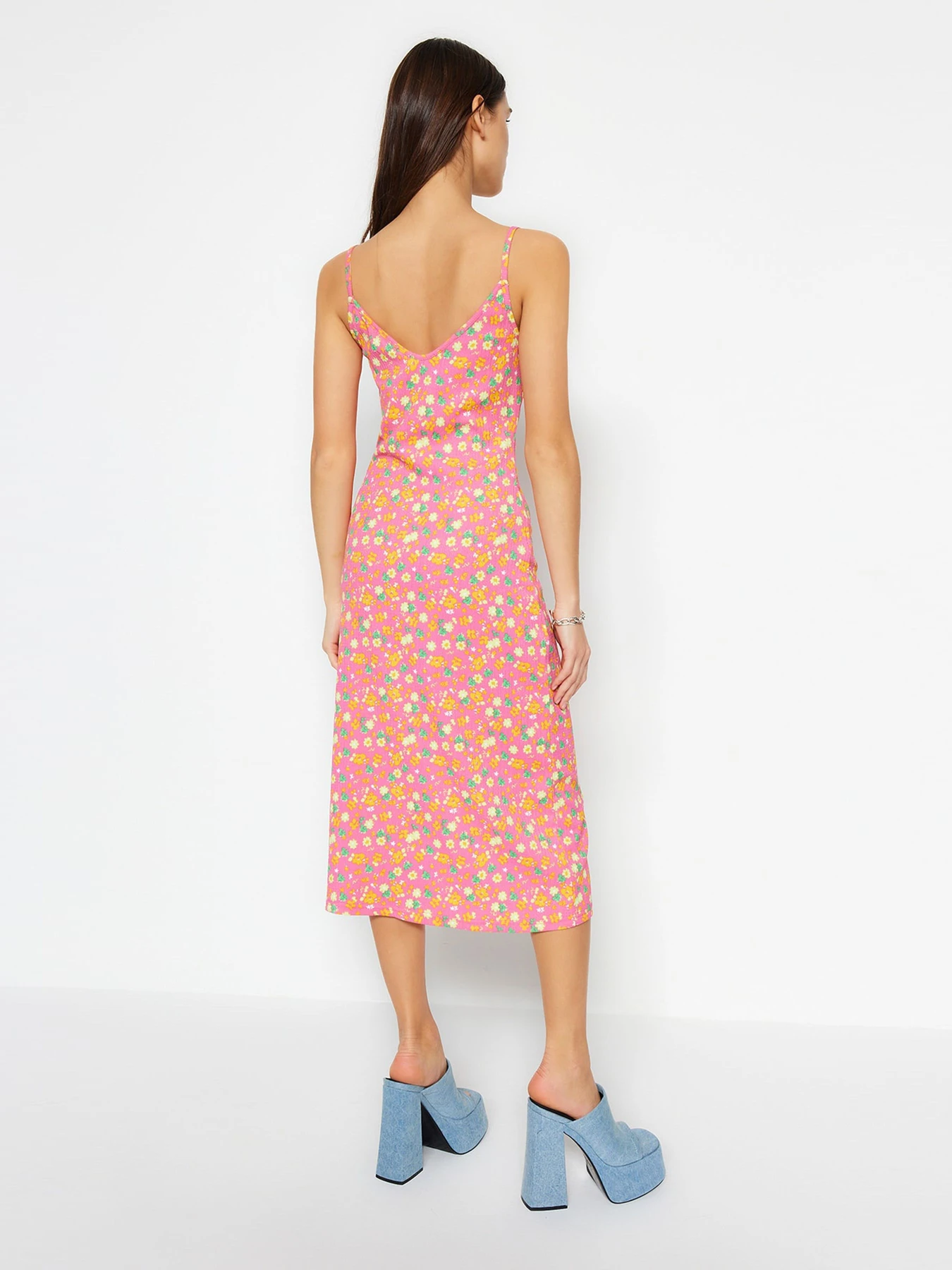 Сукні Trendyol модель TWOSS23EL01454/Pembe Фото