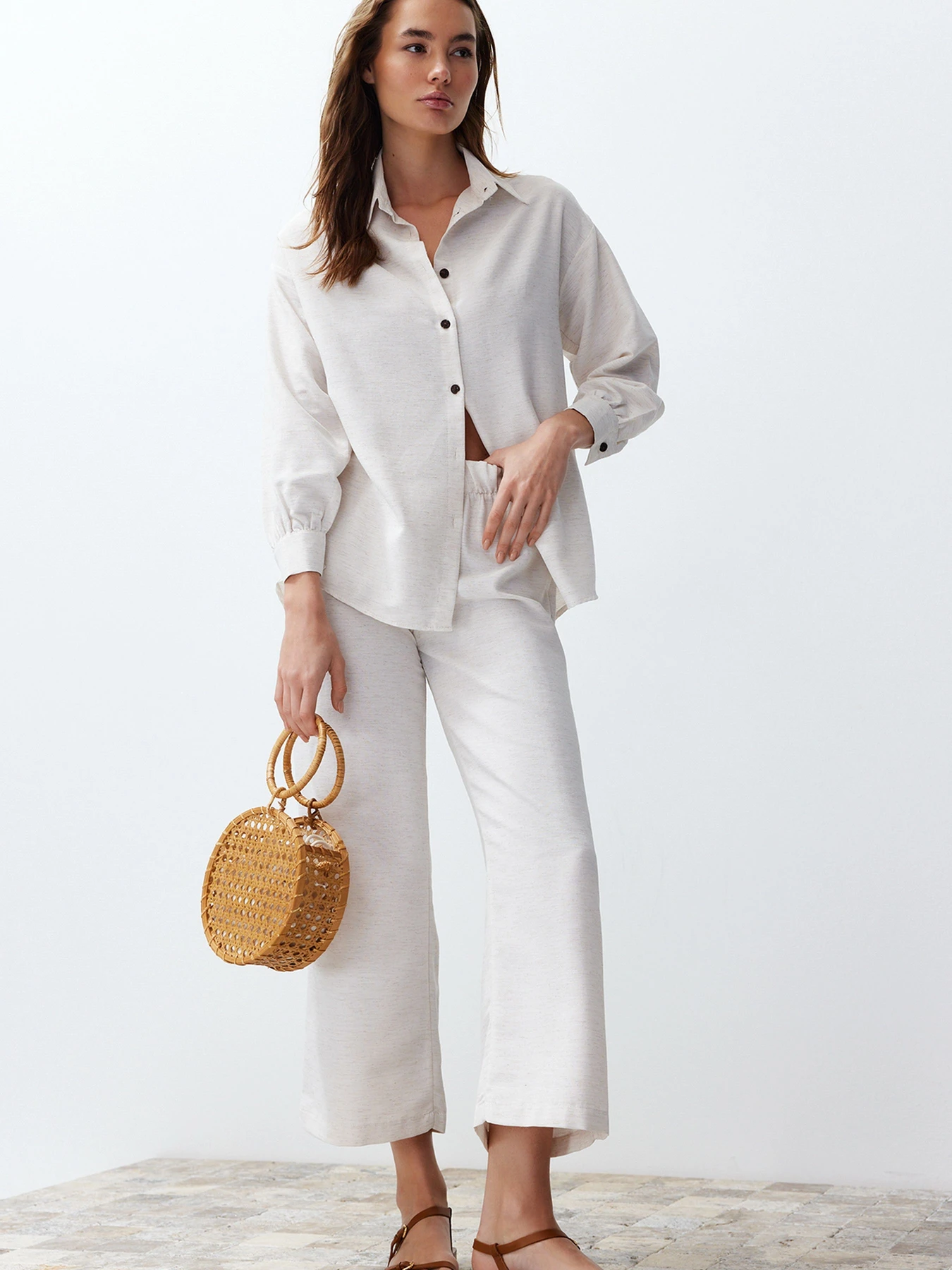 Костюми Trendyol модель TWOSS24AU00065/Ekru Костюми Trendyol модель TWOSS24AU00065/Ekru Фото