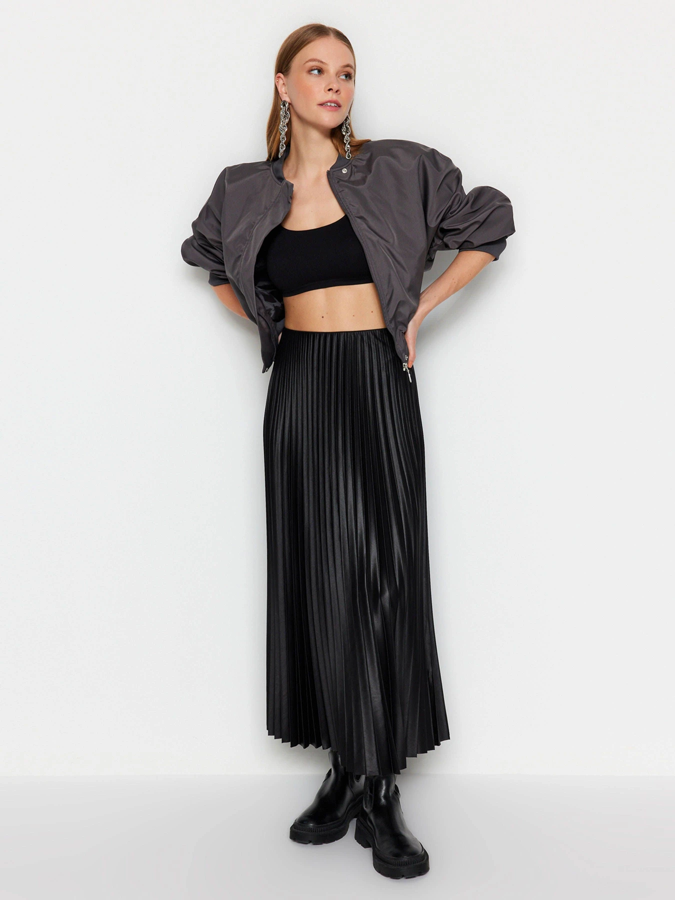 Юбки Trendyol модель TWOSS24ET00041/Siyah Фото