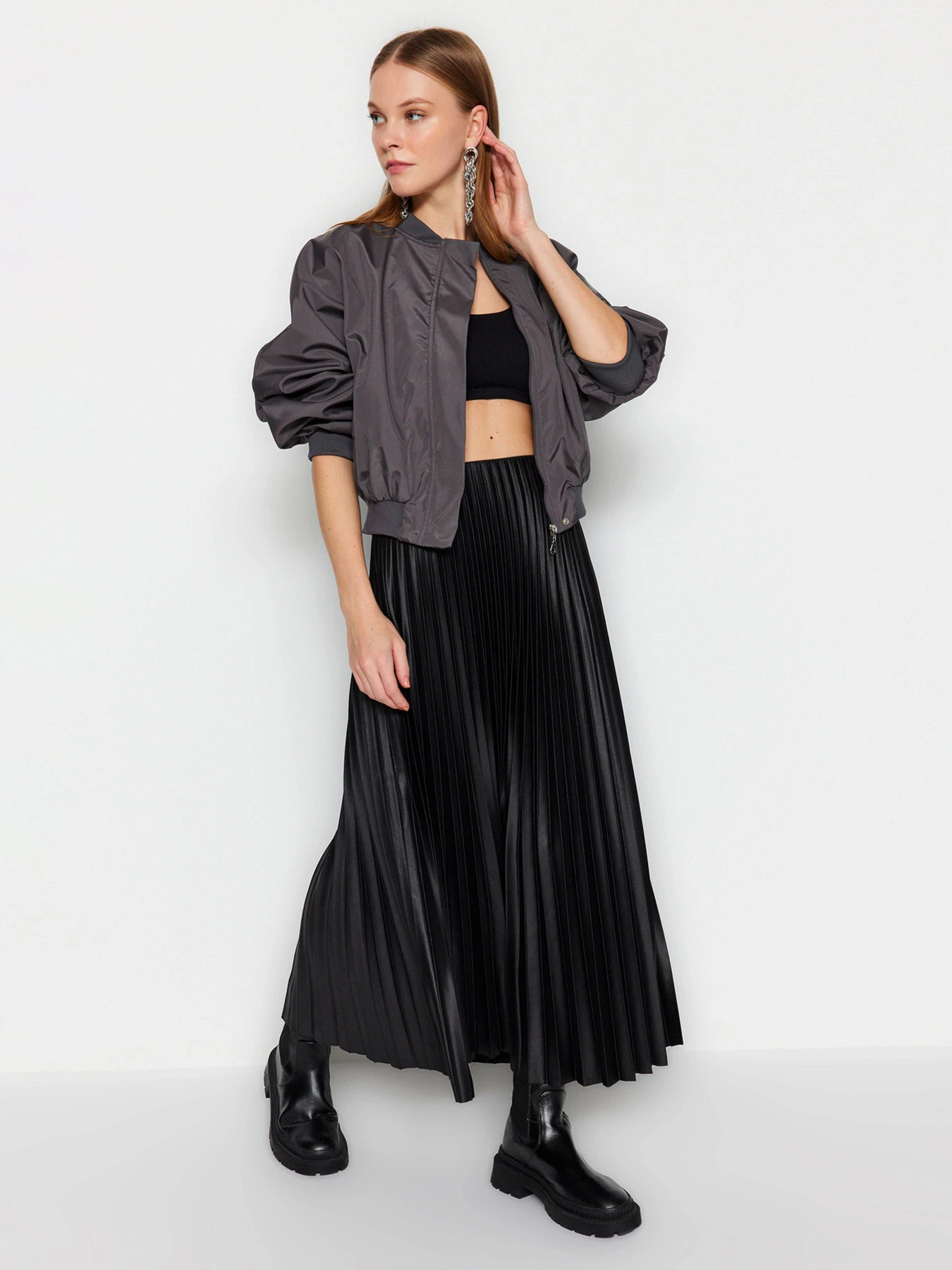 Юбки Trendyol модель TWOSS24ET00041/Siyah Фото
