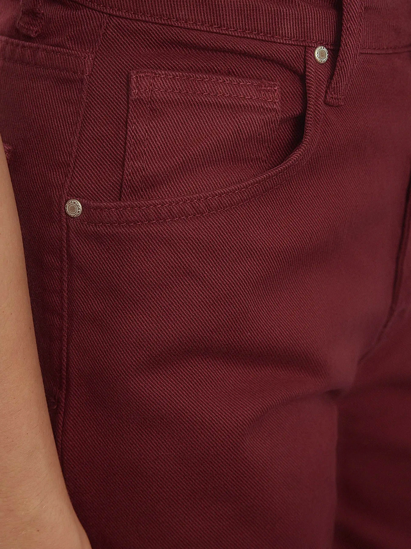 Джинси Trendyol модель TWOSS23JE00068/Bordo Фото