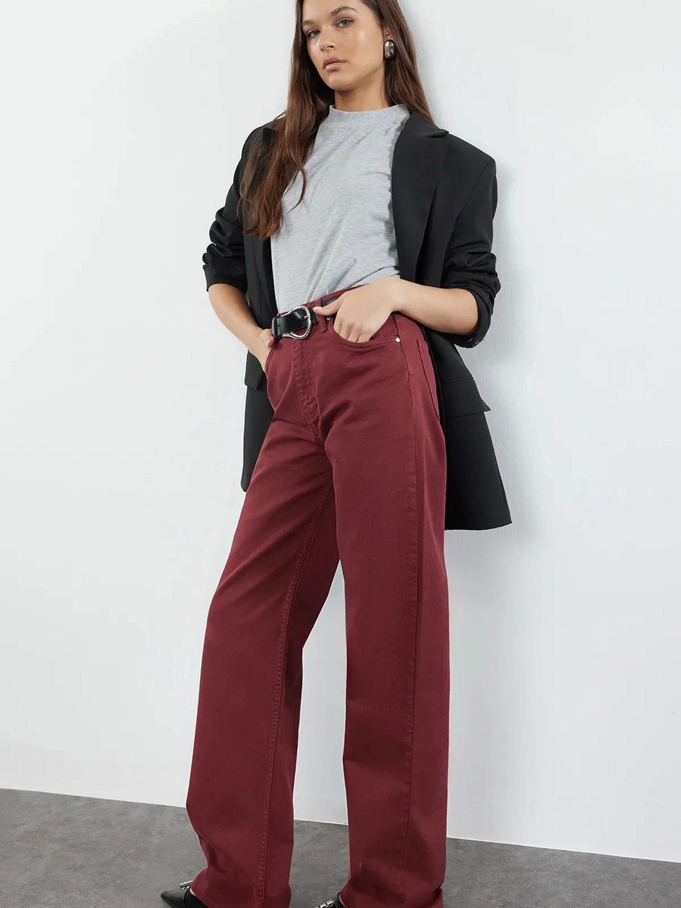 Джинси Trendyol модель TWOSS23JE00068/Bordo Фото