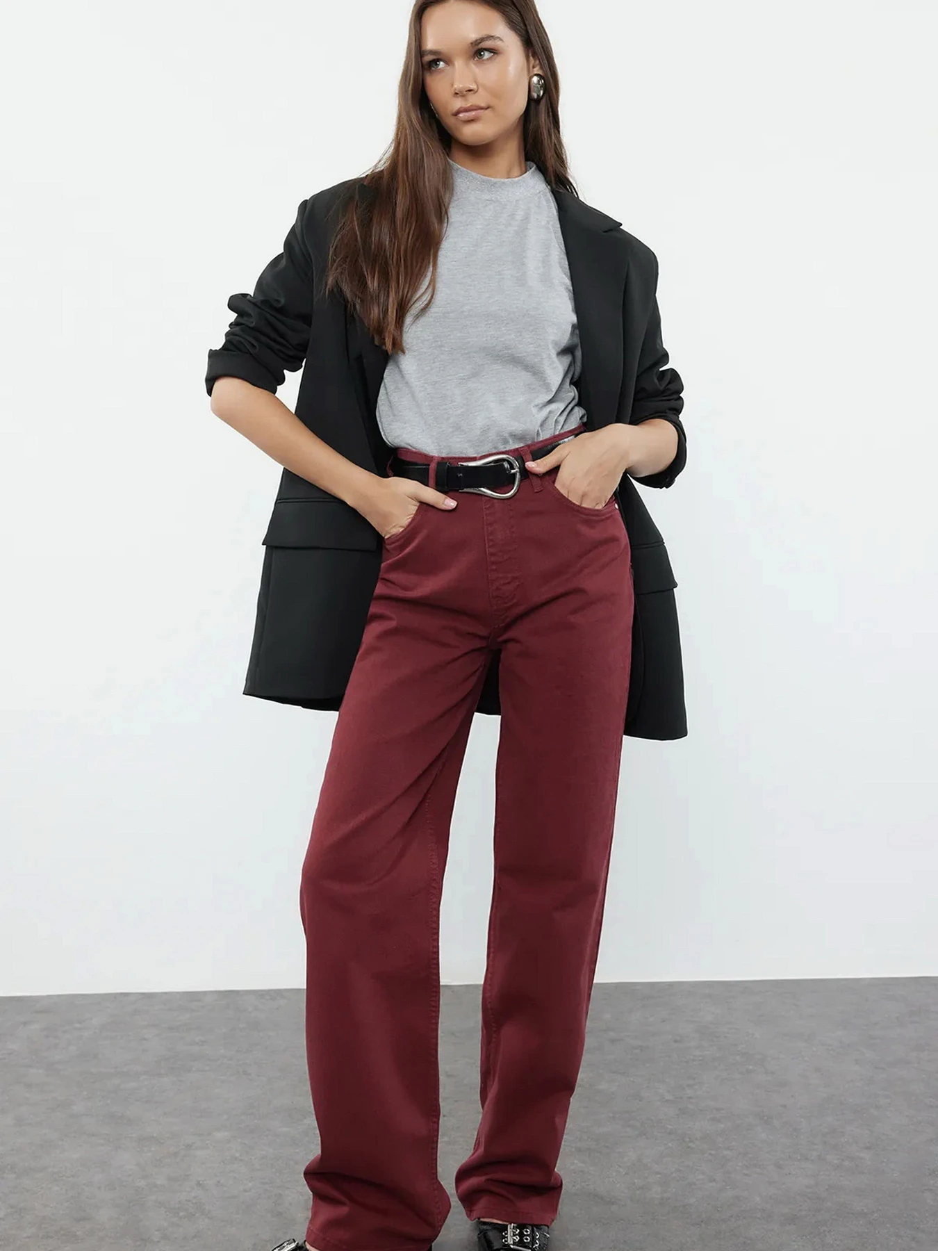Джинси Trendyol модель TWOSS23JE00068/Bordo Фото