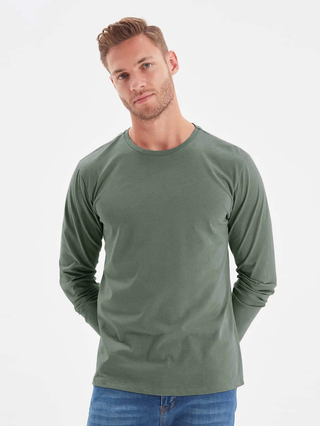 Худи и свитшоты Trendyol модель TMNAW21TS0208/Koyu Yesil Худи и свитшоты Trendyol модель TMNAW21TS0208/Koyu Yesil Фото