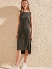 Платья Trendyol модель TWOSS19VG0317/Antrasit Фото