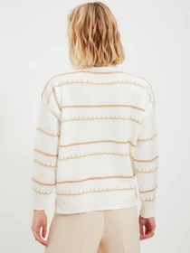 Свитры и кардиганы Trendyol модель TWOAW20FV0075/Ekru Фото