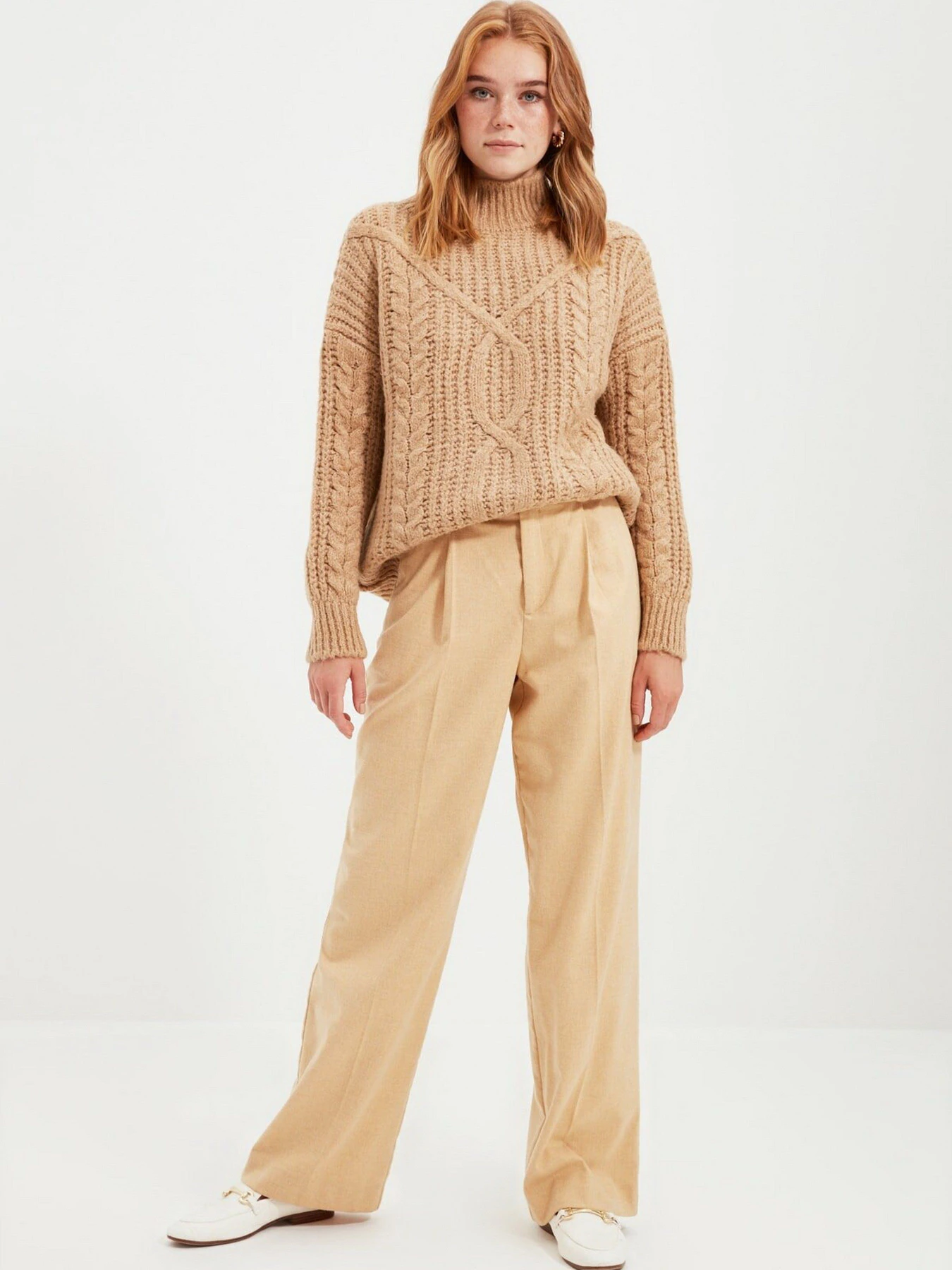 Свитры и кардиганы Trendyol модель TWOAW20KZ0171/Camel Фото