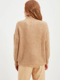 Свитры и кардиганы Trendyol модель TWOAW20KZ0171/Camel Фото