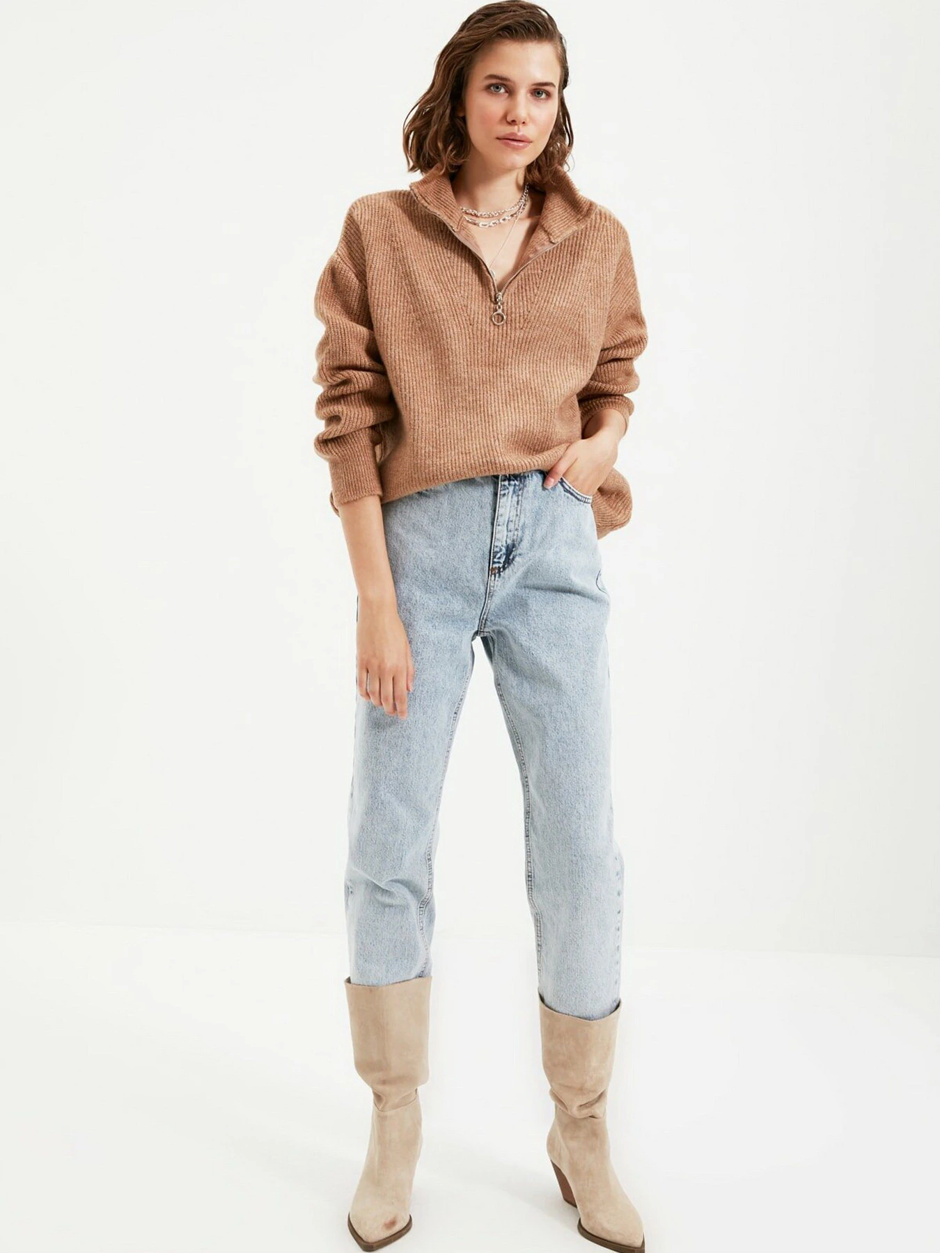 Свитры и кардиганы Trendyol модель TWOAW20XS0009/Camel Свитры и кардиганы Trendyol модель TWOAW20XS0009/Camel Фото