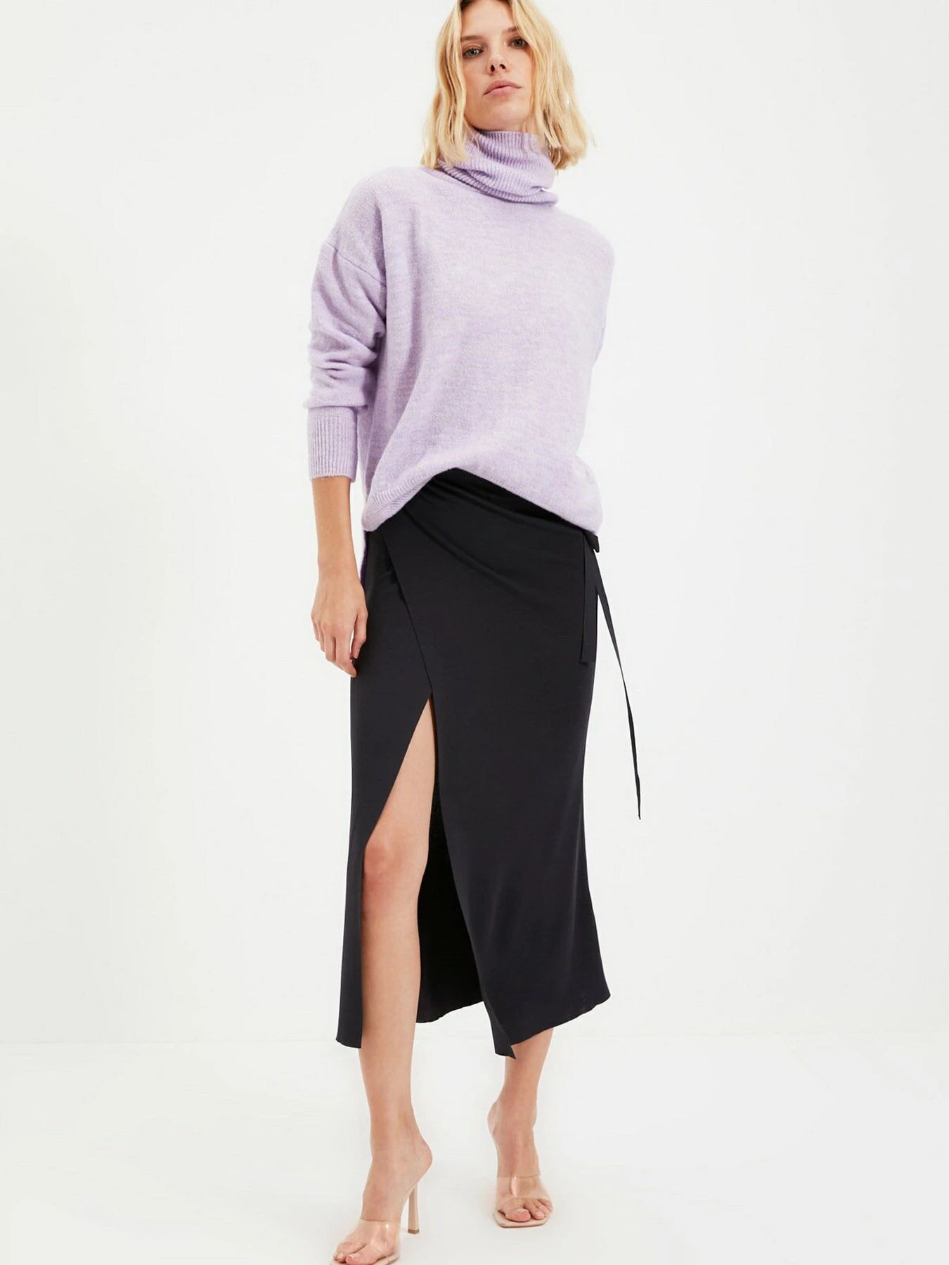Свитры и кардиганы Trendyol модель TWOAW20XS0026/Lila Свитры и кардиганы Trendyol модель TWOAW20XS0026/Lila Фото