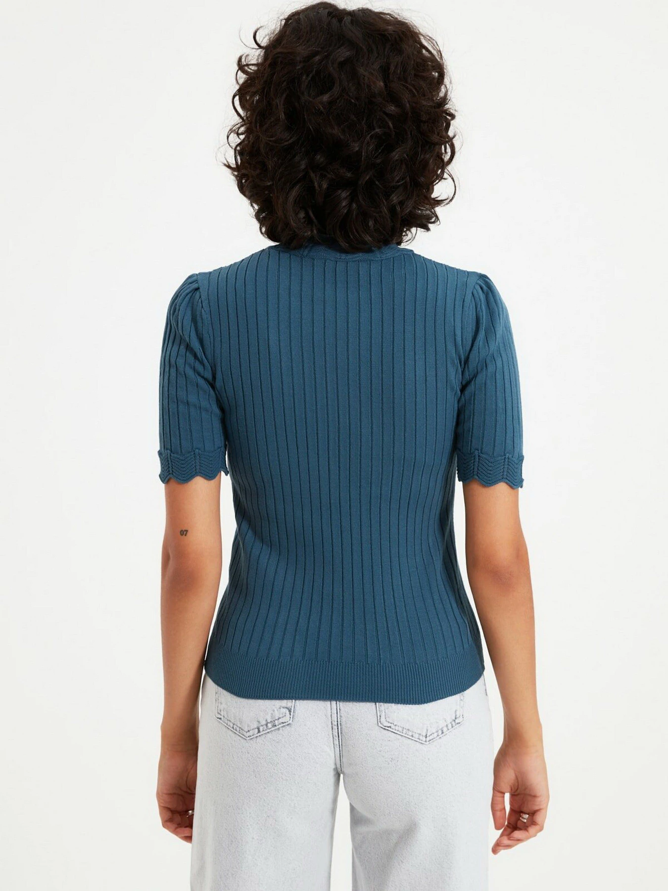 Футболки і поло Trendyol модель TWOAW21BZ0032/Indigo Футболки і поло Trendyol модель TWOAW21BZ0032/Indigo Фото