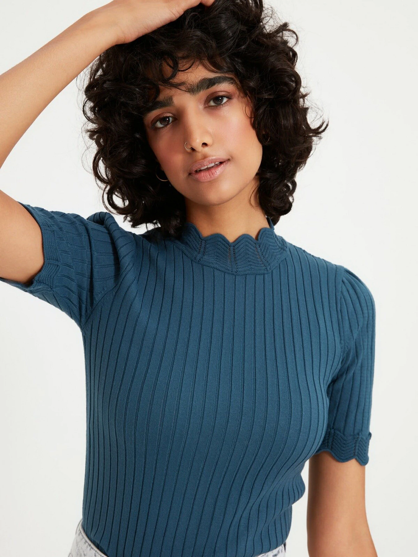 Футболки і поло Trendyol модель TWOAW21BZ0032/Indigo Футболки і поло Trendyol модель TWOAW21BZ0032/Indigo Фото