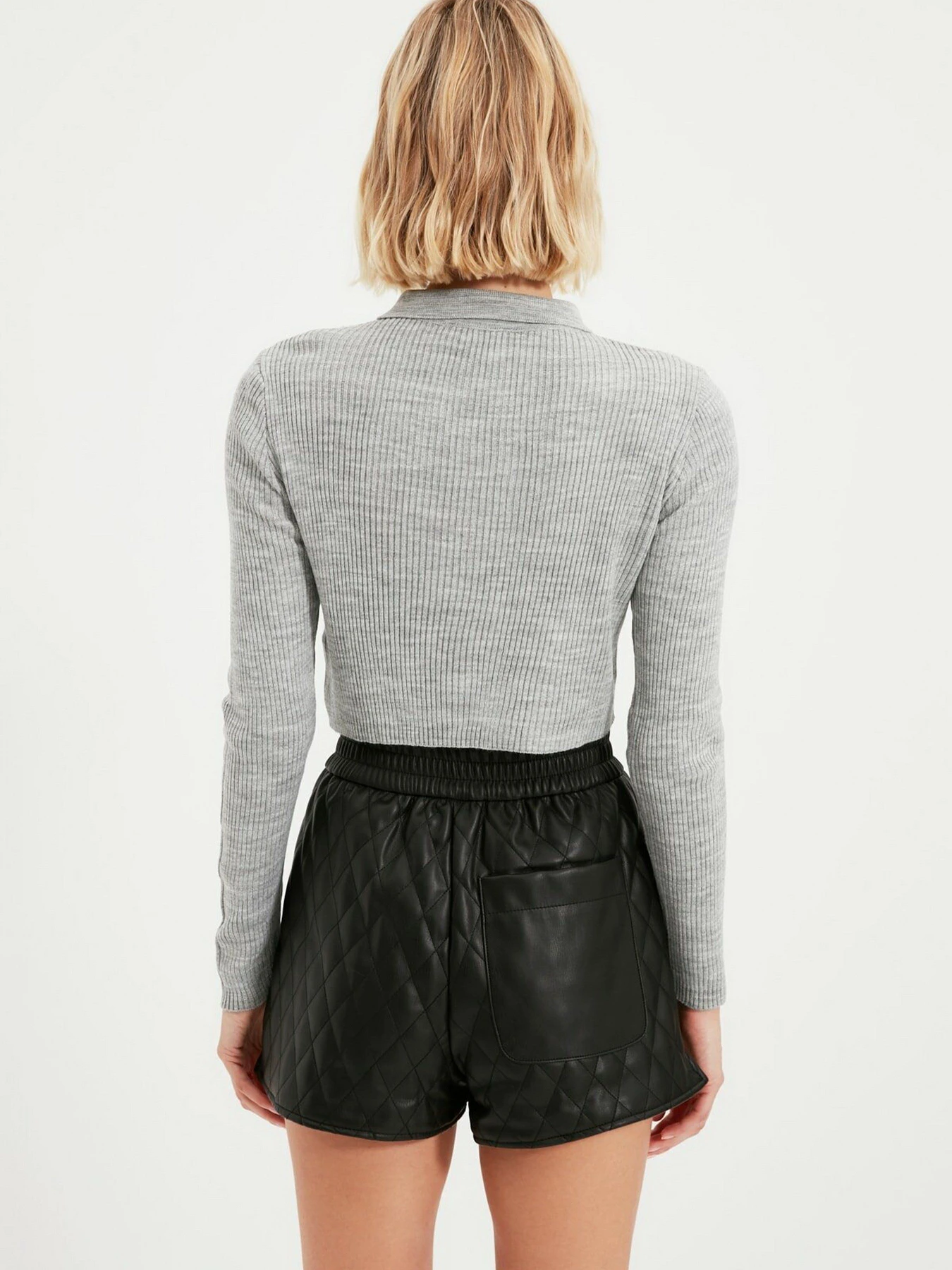 Свитры и кардиганы Trendyol модель TWOAW21HI0154/Gri Свитры и кардиганы Trendyol модель TWOAW21HI0154/Gri Фото
