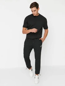 Брюки Trendyol модель TMNAW23EA00097/Siyah Фото