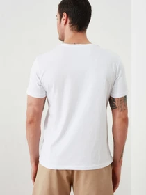 Футболки и поло Trendyol модель TMNSS21TS1191/Beyaz Фото