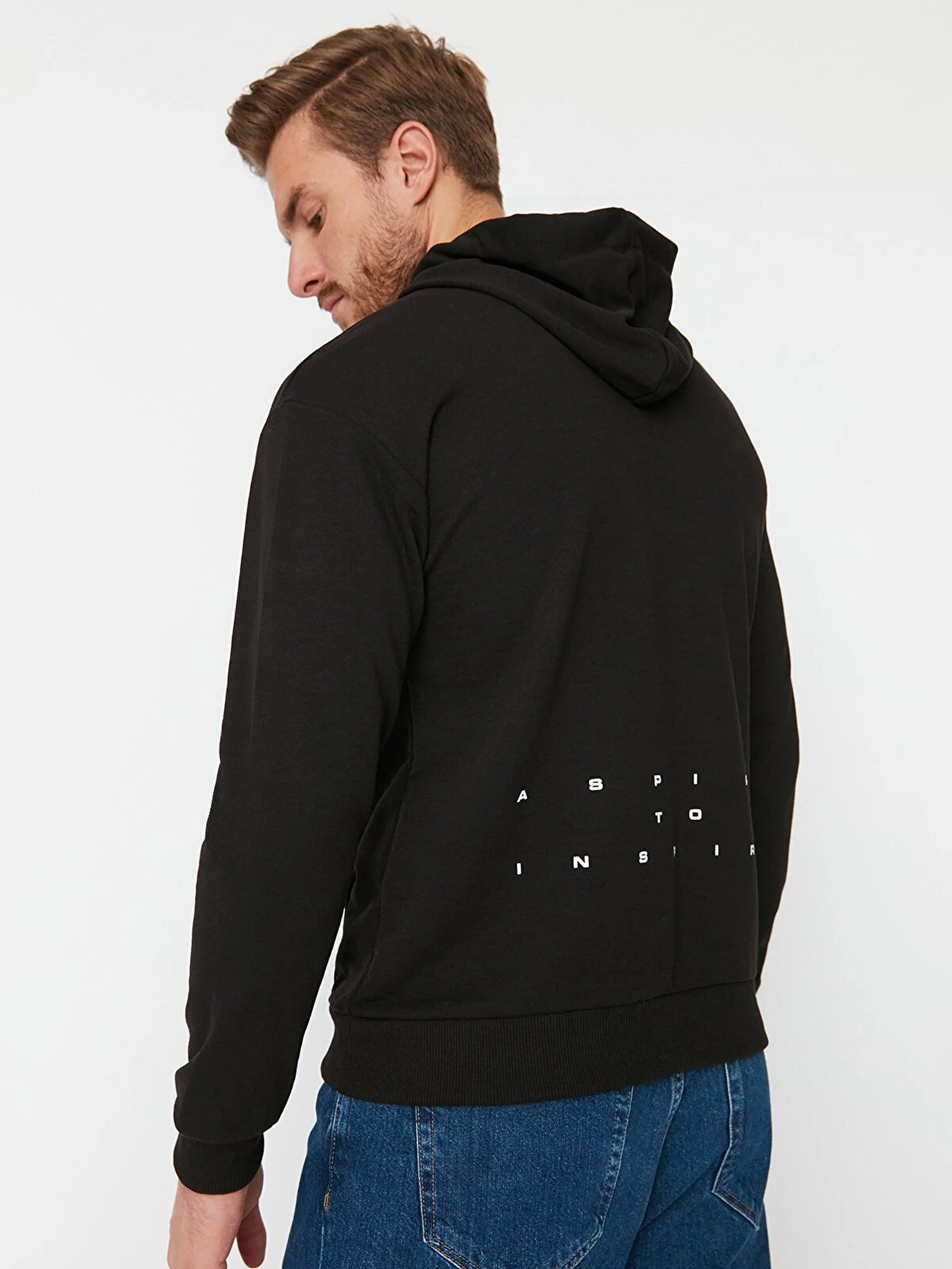 Худи и свитшоты Trendyol модель TMNAW23SW00370/Siyah Худи и свитшоты Trendyol модель TMNAW23SW00370/Siyah Фото