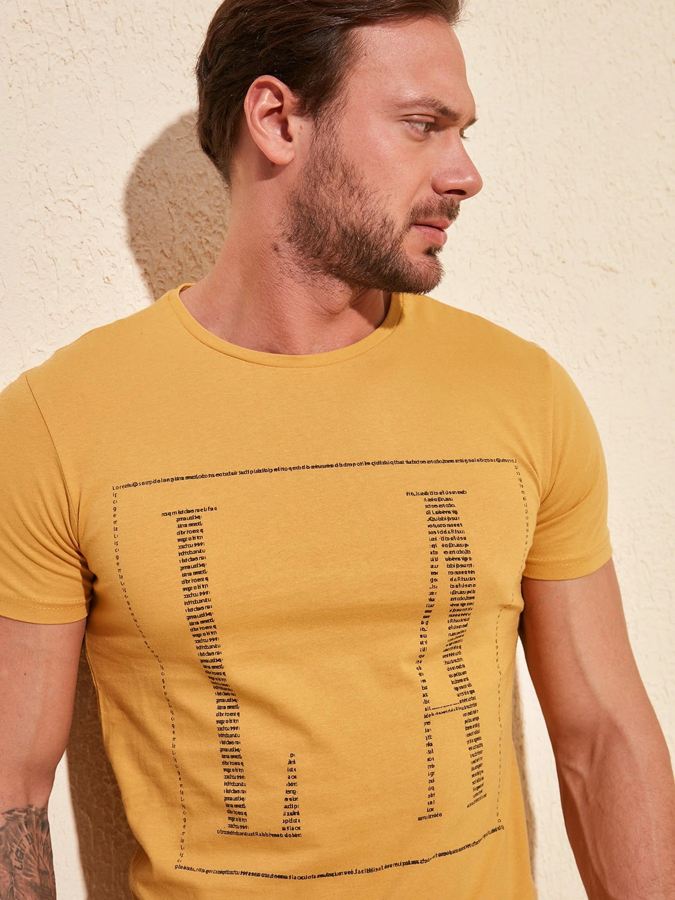 Футболки и поло Trendyol модель TMNSS20TS0095/Hardal Фото