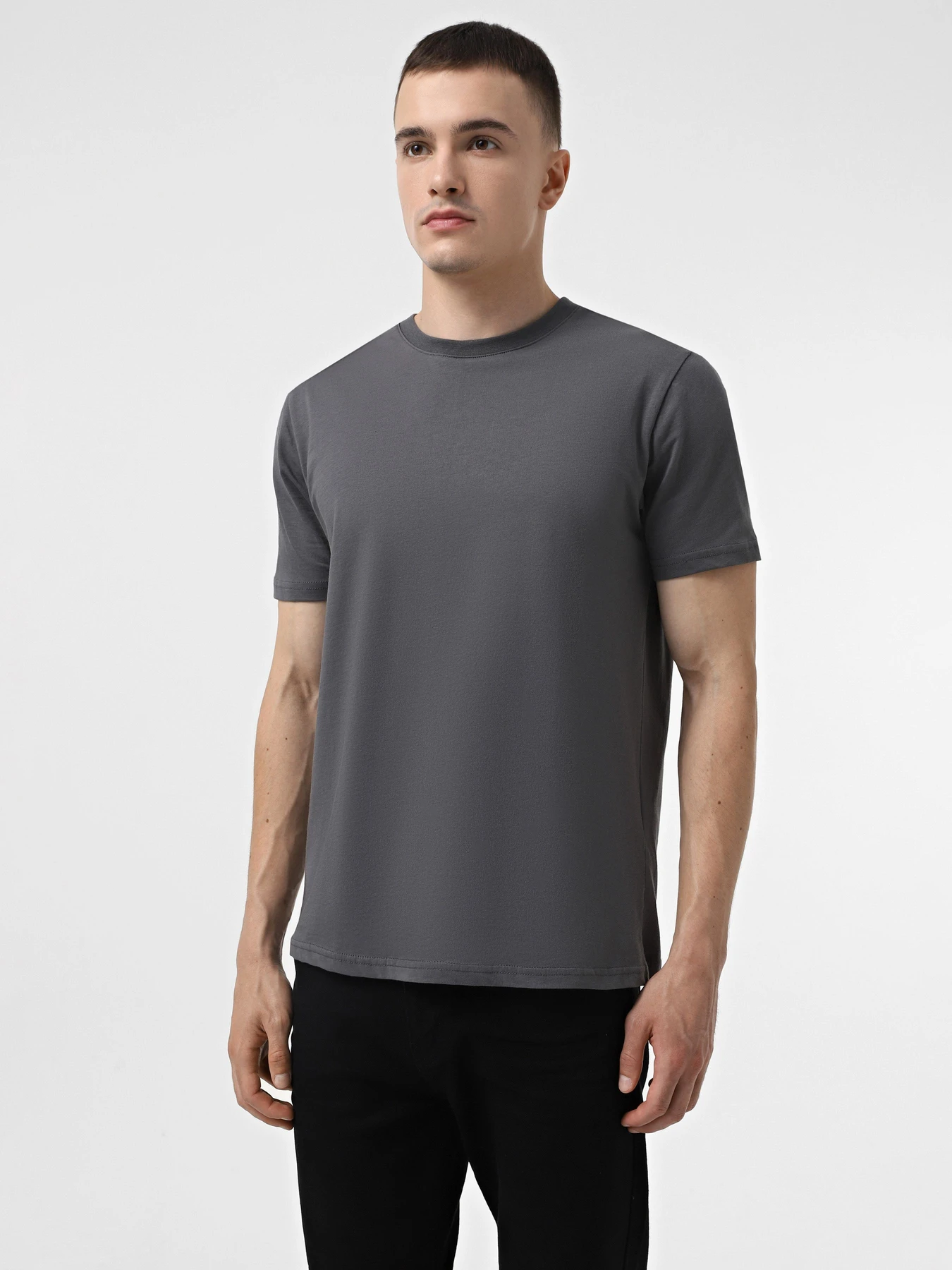 Футболки и поло Trendyol модель TMNSS19BO0001/Antrasit Фото