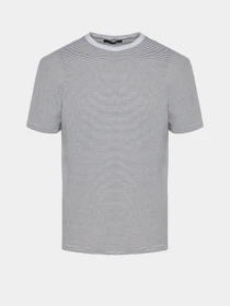 Футболки и поло Trendyol модель TMNSS20TS0944/Beyaz Фото