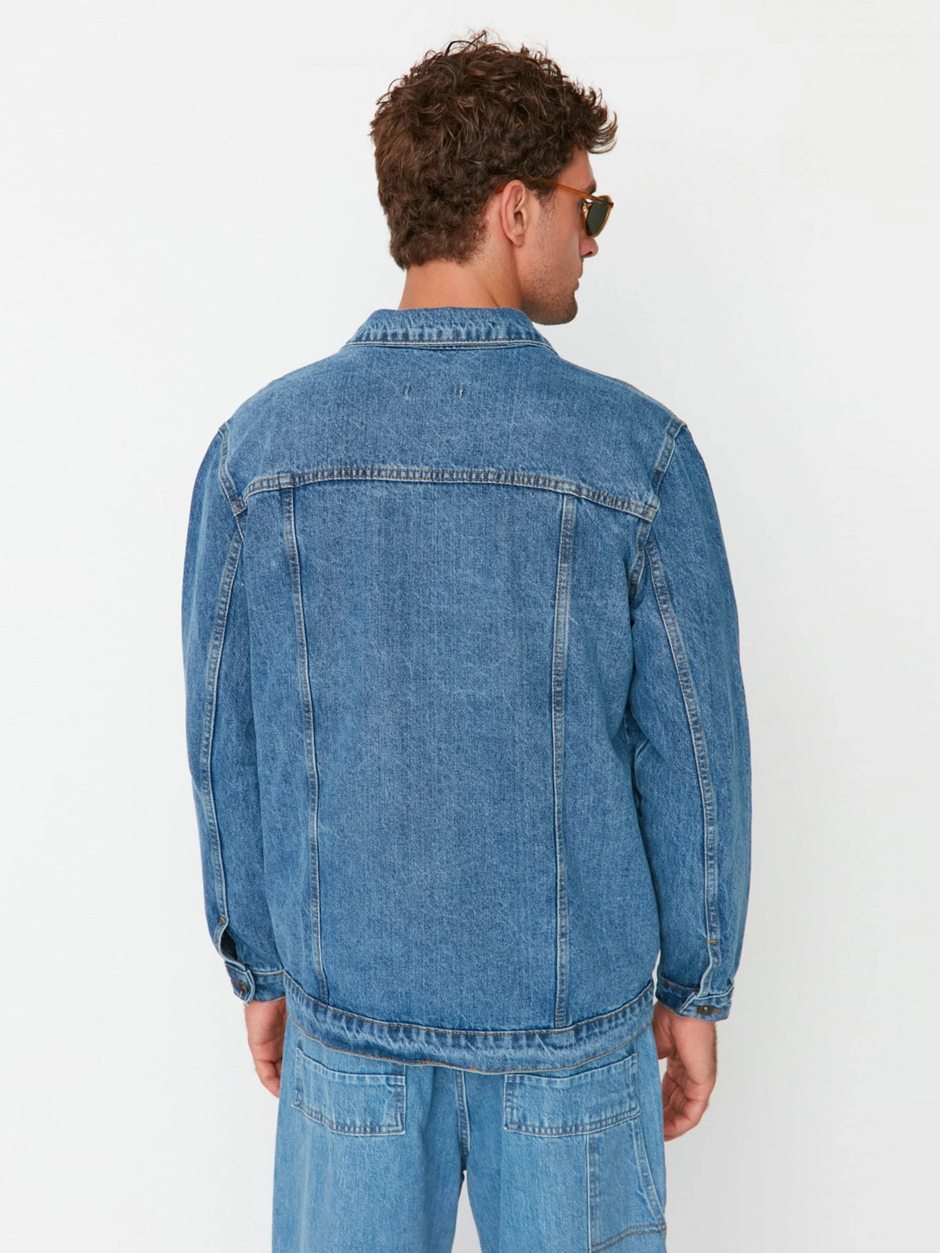 Куртки и дубленки Trendyol модель TMNSS22CE0161/Mavi Куртки и дубленки Trendyol модель TMNSS22CE0161/Mavi Фото