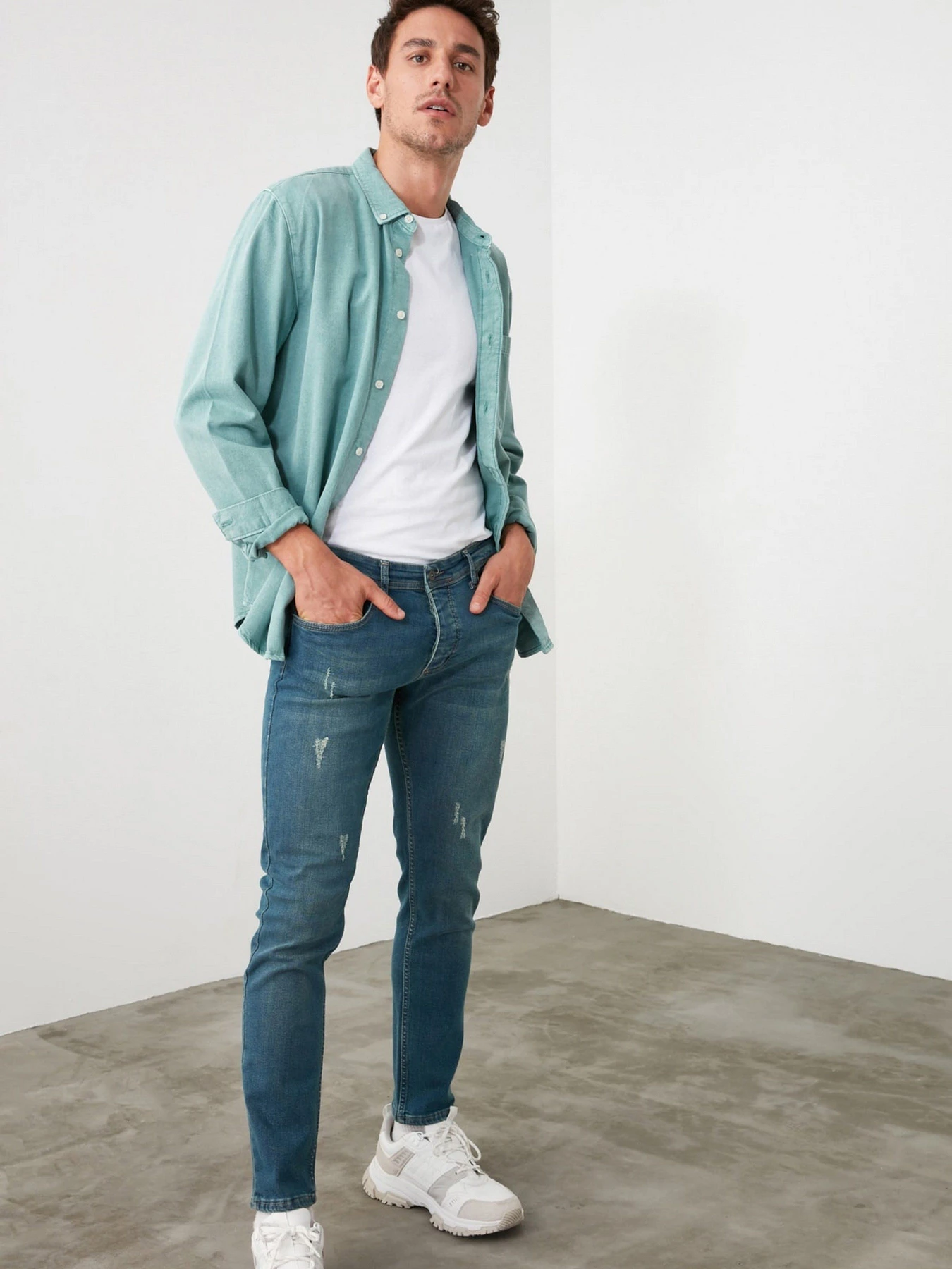 Джинси Trendyol Skinny модель TMNSS20JE0304/Indigo Джинси Trendyol Skinny модель TMNSS20JE0304/Indigo Фото