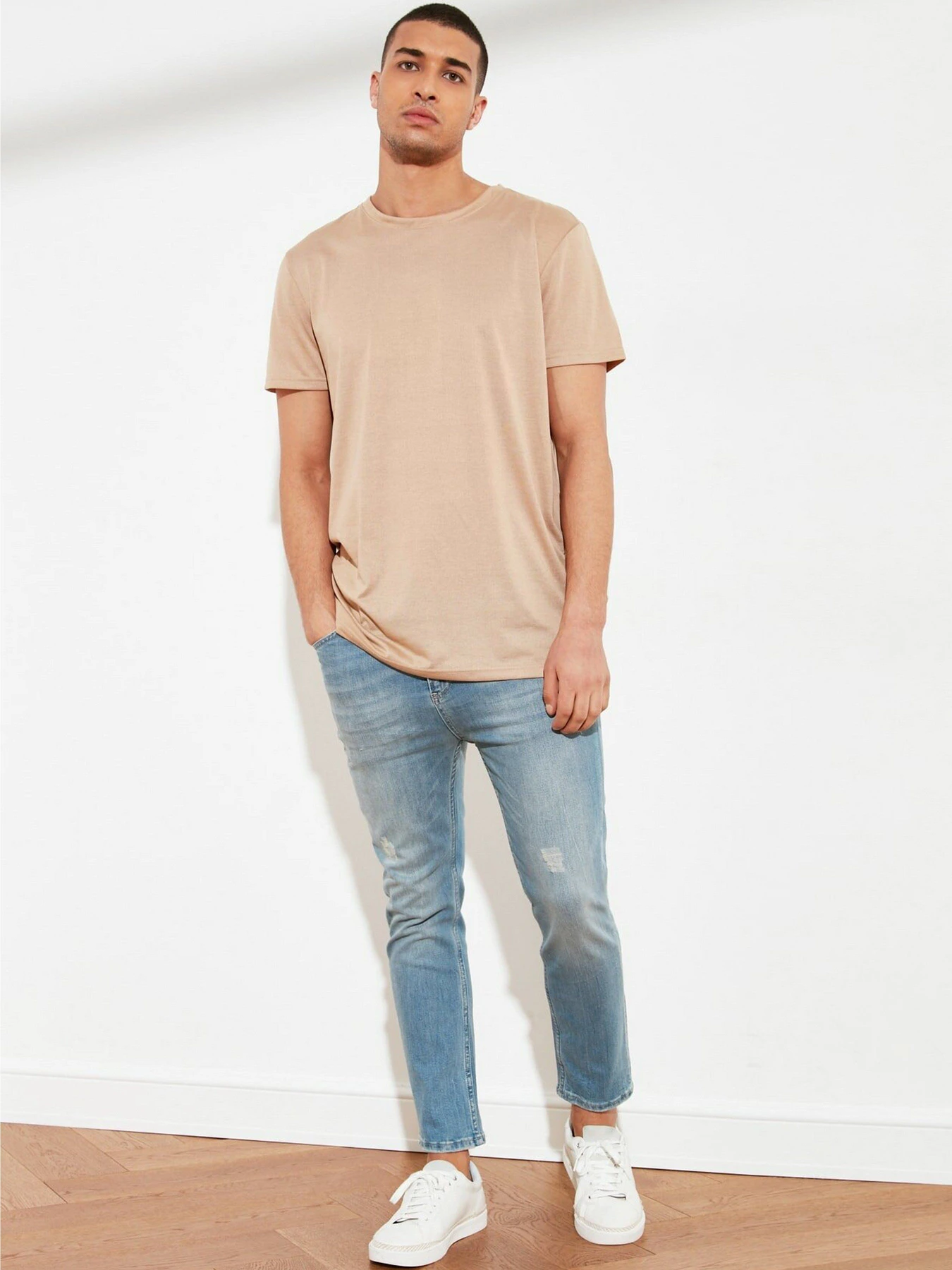 Джинсы Trendyol Skinny модель TMNSS21JE0054/Acik Mavi Джинсы Trendyol Skinny модель TMNSS21JE0054/Acik Mavi Фото
