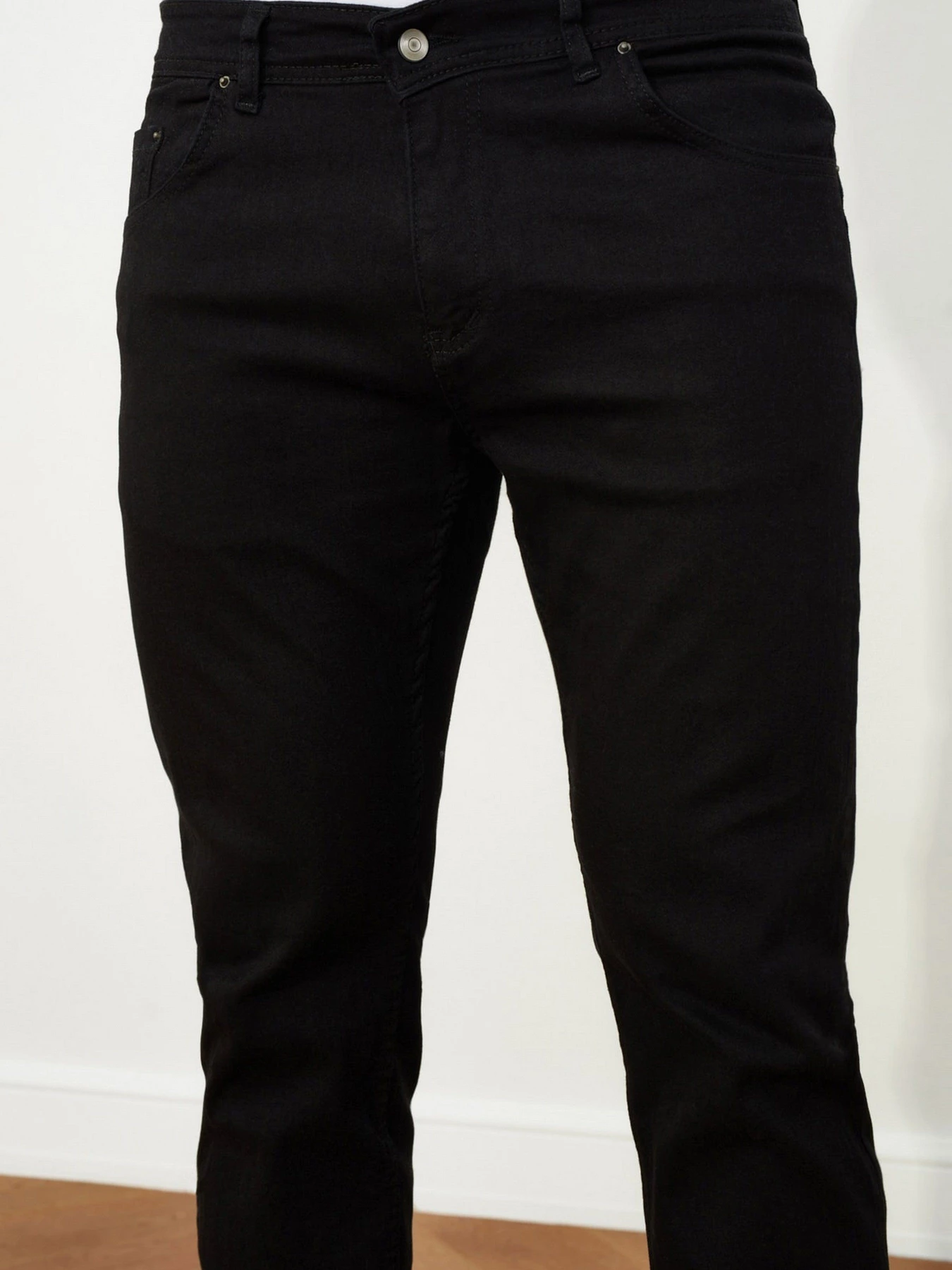 Джинси Trendyol Super Skinny модель TMNSS20JE0233/Siyah Джинси Trendyol Super Skinny модель TMNSS20JE0233/Siyah Фото