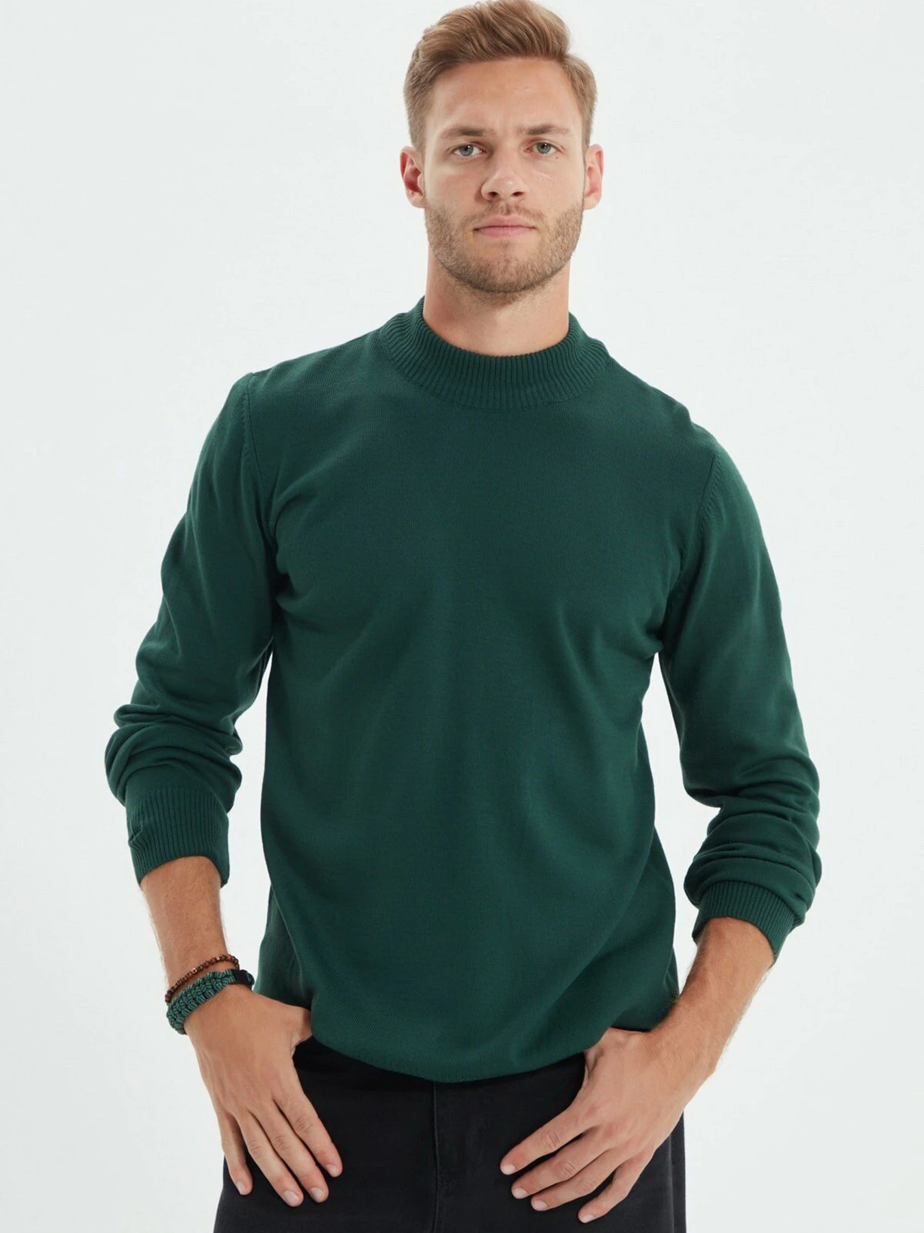 Светри та кардигани Trendyol модель TMNAW21KZ0758/Yesil Светри та кардигани Trendyol модель TMNAW21KZ0758/Yesil Фото