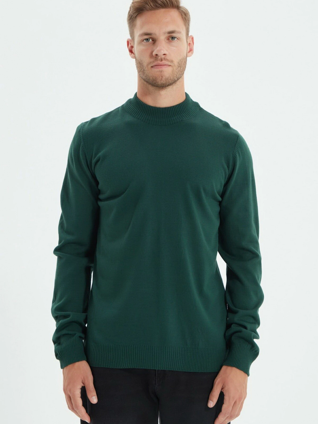 Светри та кардигани Trendyol модель TMNAW21KZ0758/Yesil Светри та кардигани Trendyol модель TMNAW21KZ0758/Yesil Фото